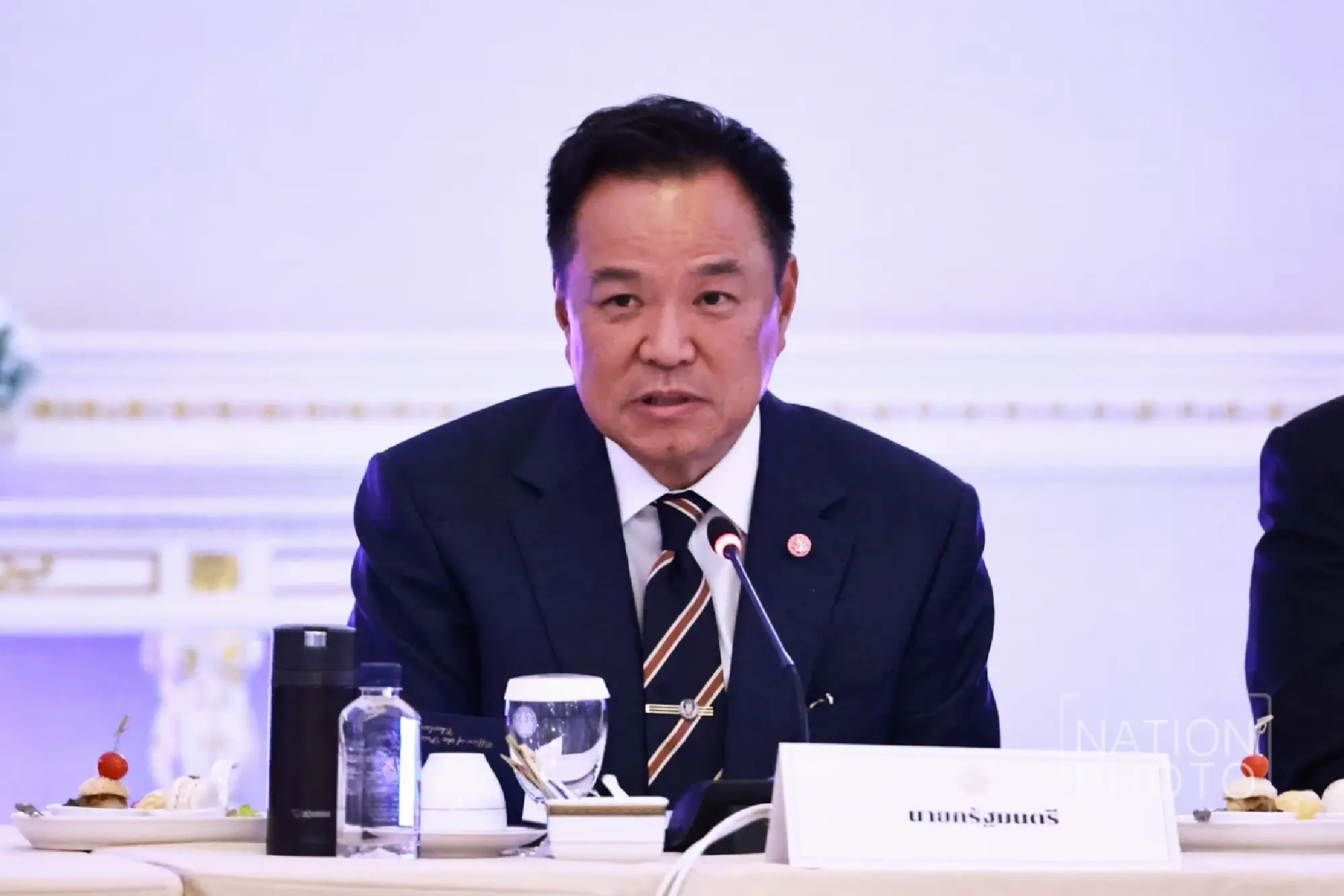 Government accepts CEO proposals for urgent economic push