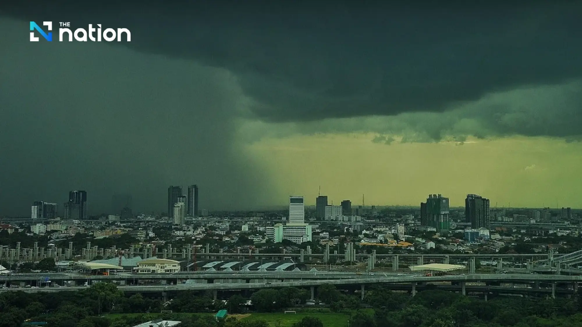More rain nationwide, North hardest hit, Bangkok sees storms and gusts