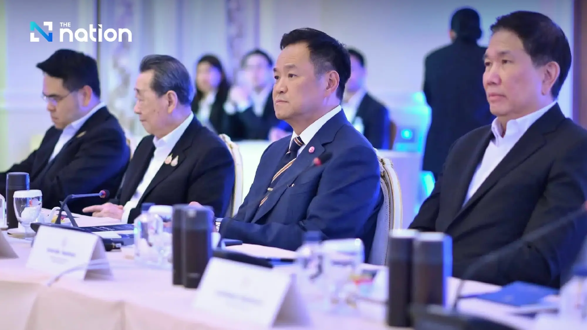 Thai PM Anutin Rallies Private Sector with Focus on Small Businesses to Fight Economic Slump