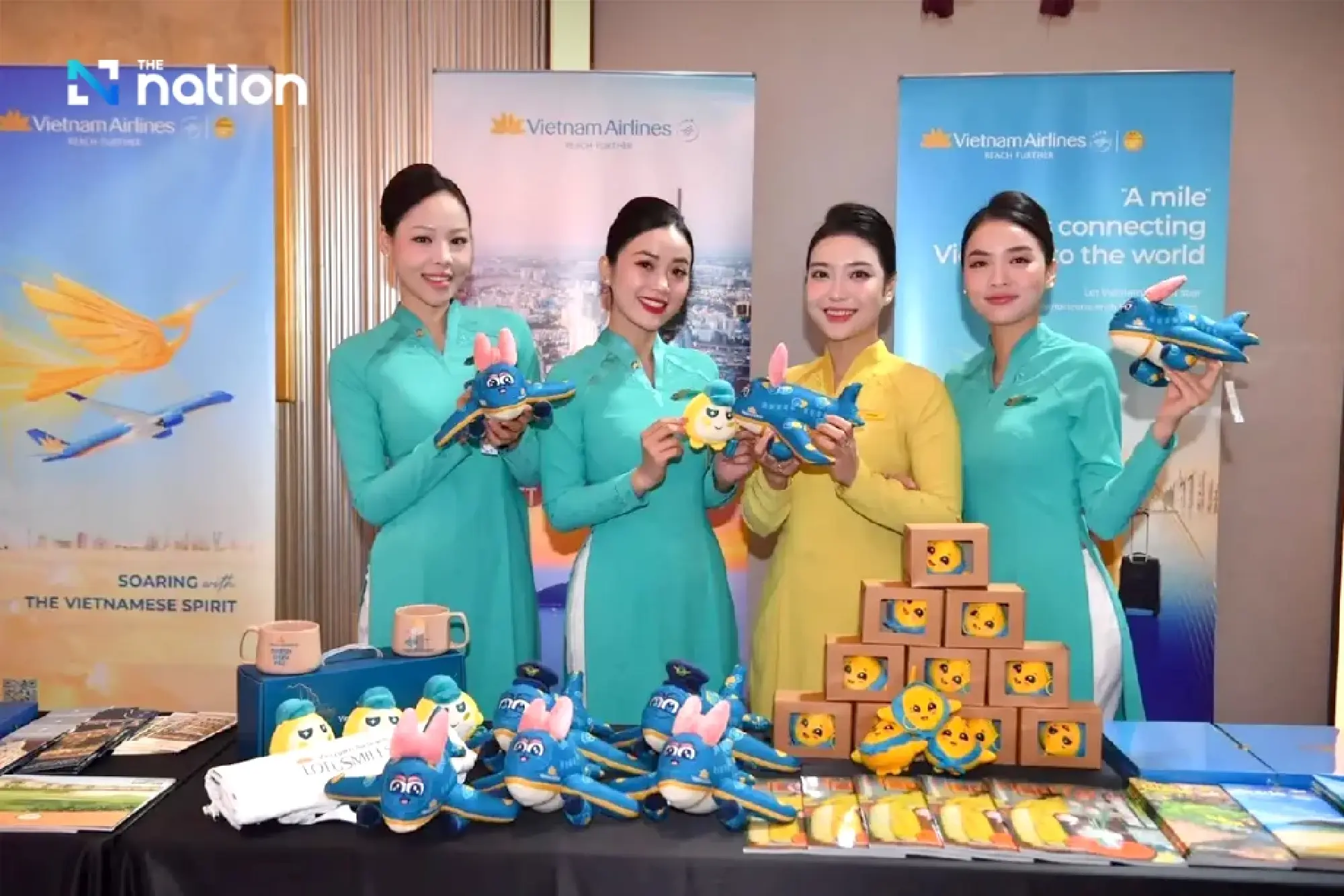 TAT, Vietnam Airlines sign MOU to boost tourism and air links
