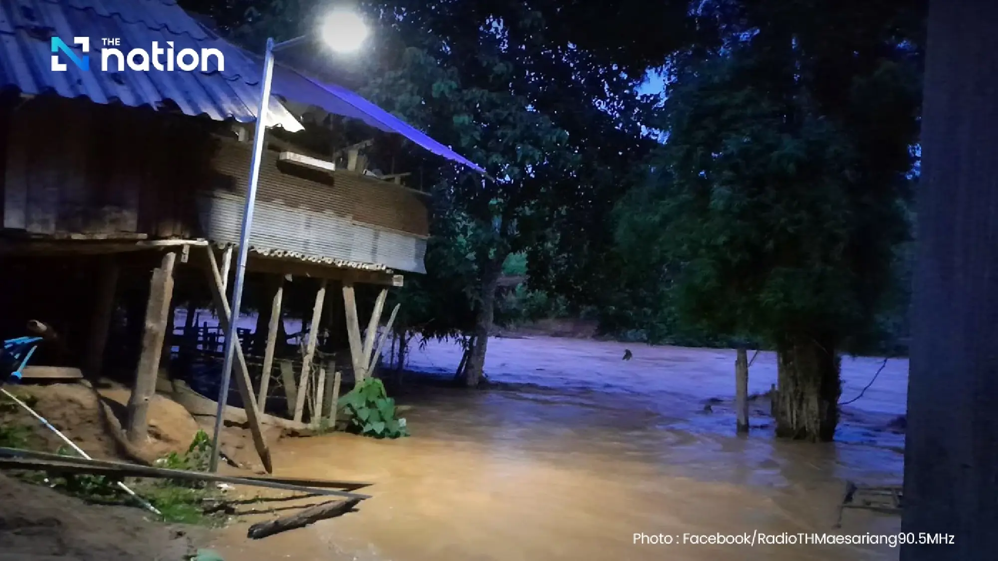 Mae Hong Son flash floods cut off Sao Hin access route
