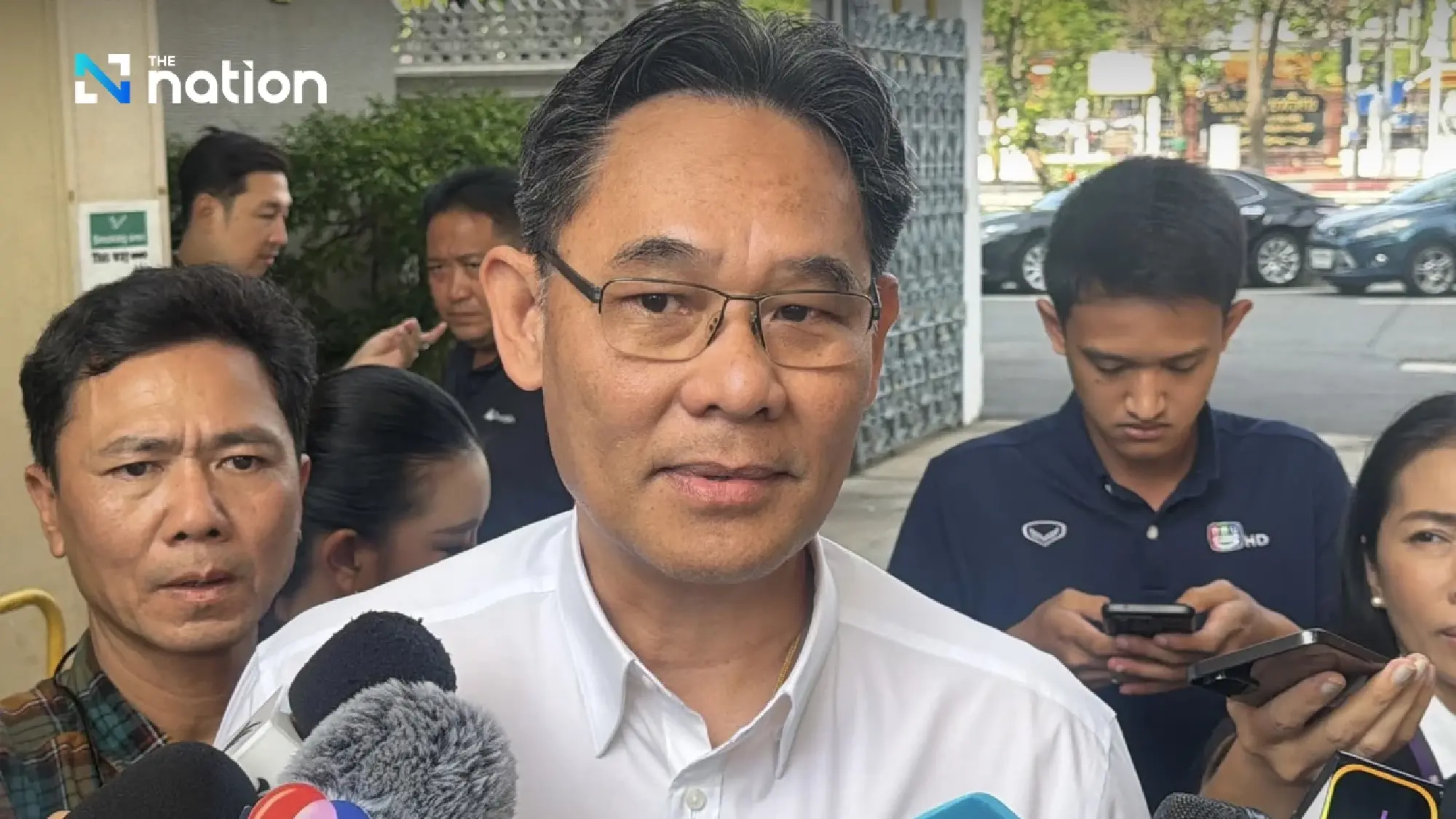 Thai Cabinet secretary to file loan decree papers as deadline expires