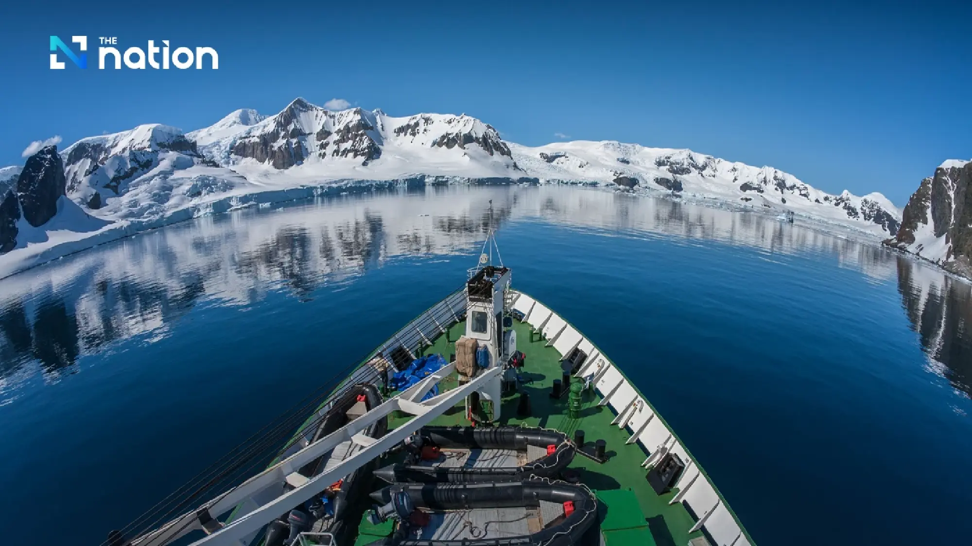 Last-chance tourism — Antarctica boom faces new disease fears