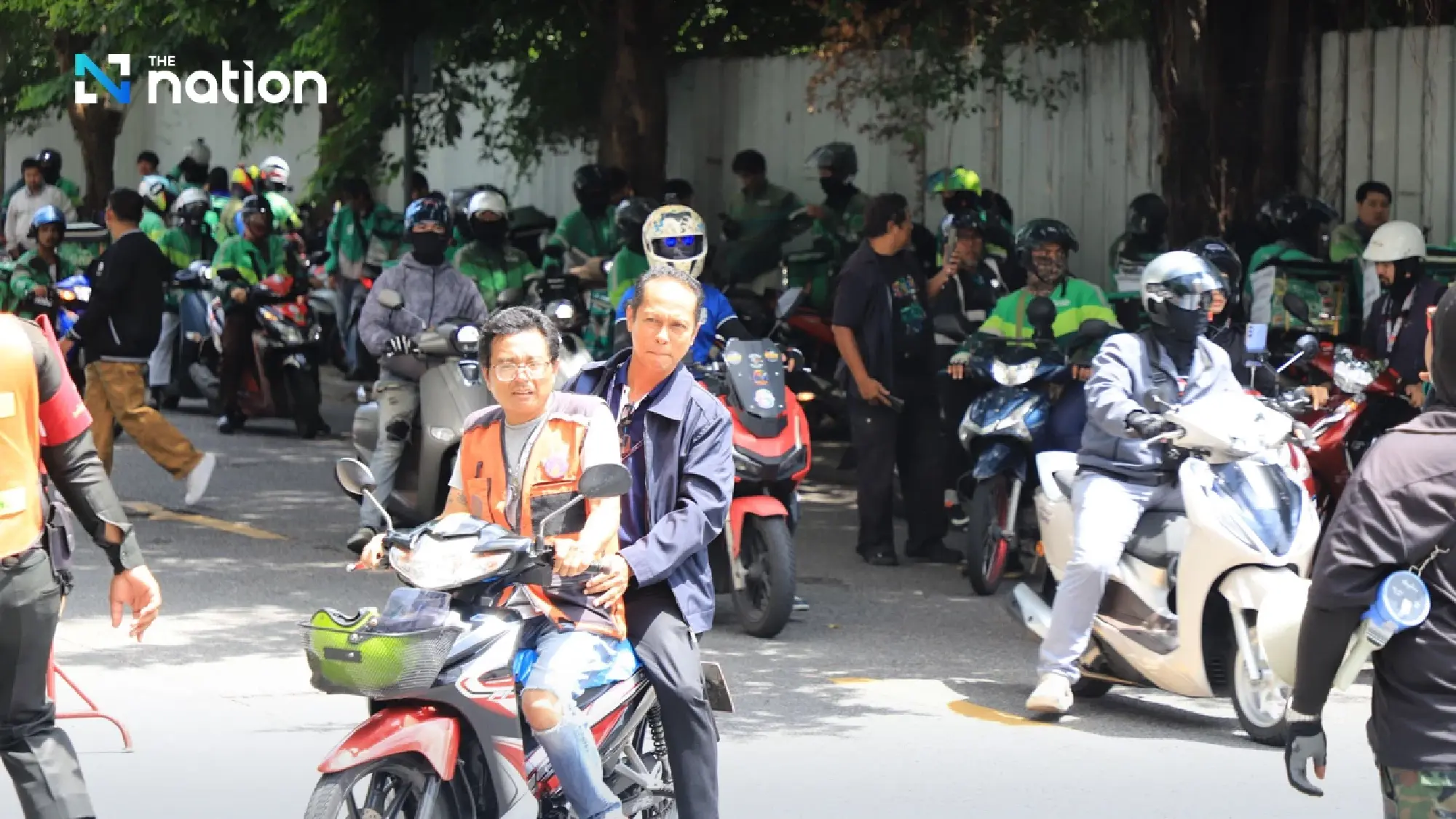 Delivery riders oppose social security push over income fears