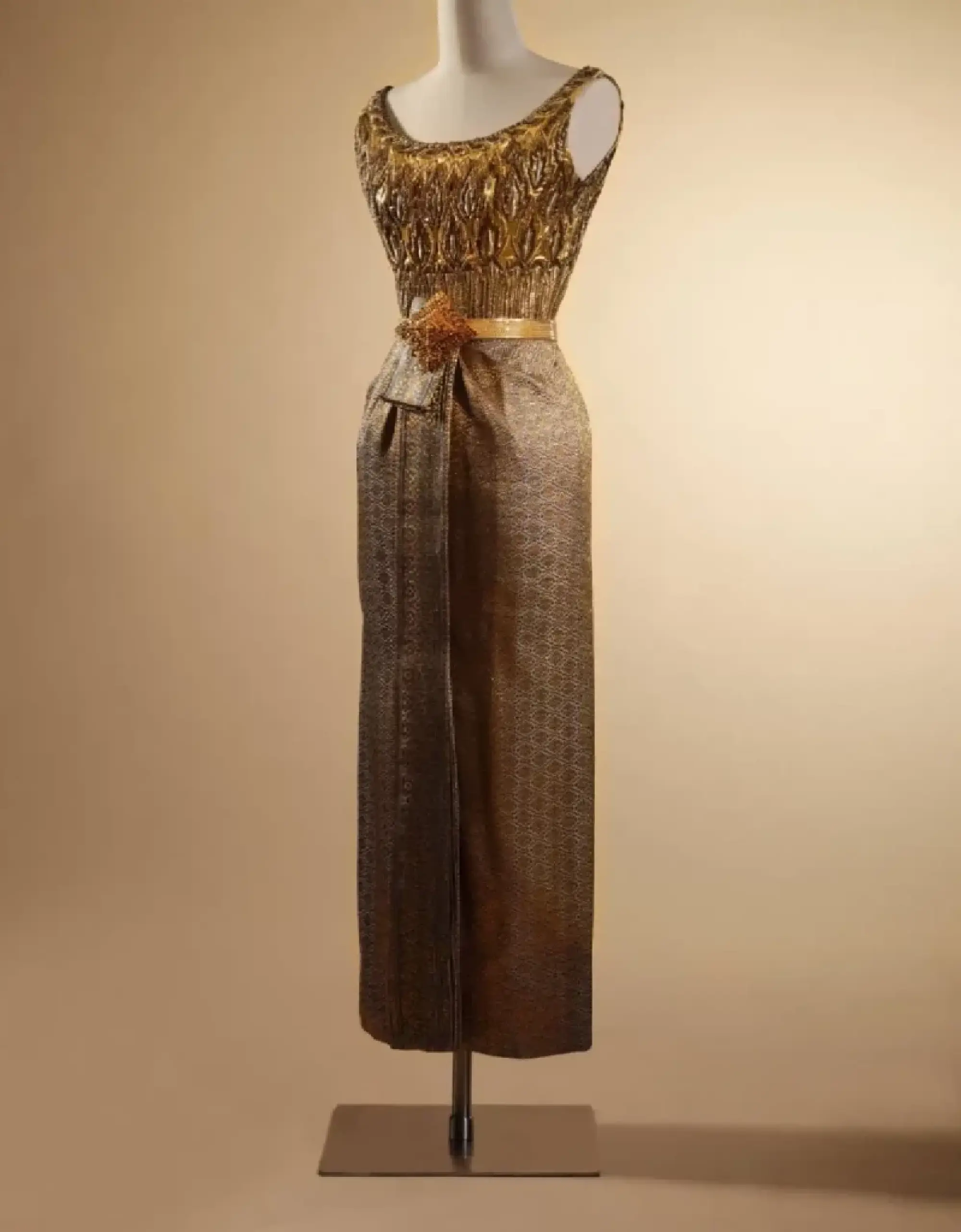Princess Sirivannavari serves as patron of royal Thai dress exhibition in Paris