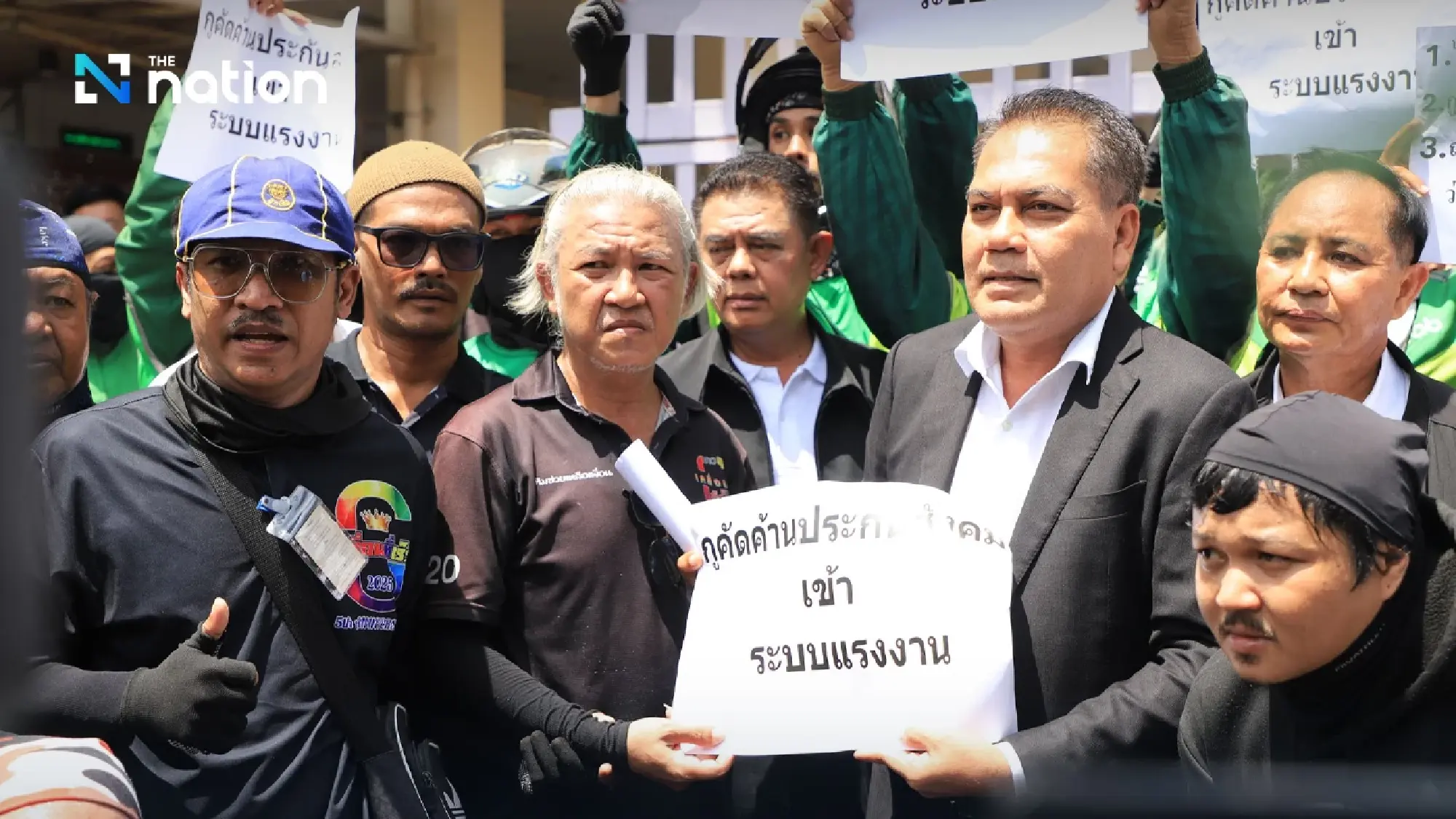 Delivery riders oppose social security push over income fears
