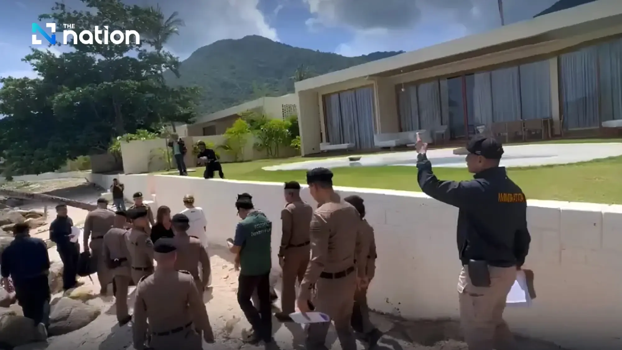 Police raid Koh Phangan villas, law office in foreign nominee crackdown