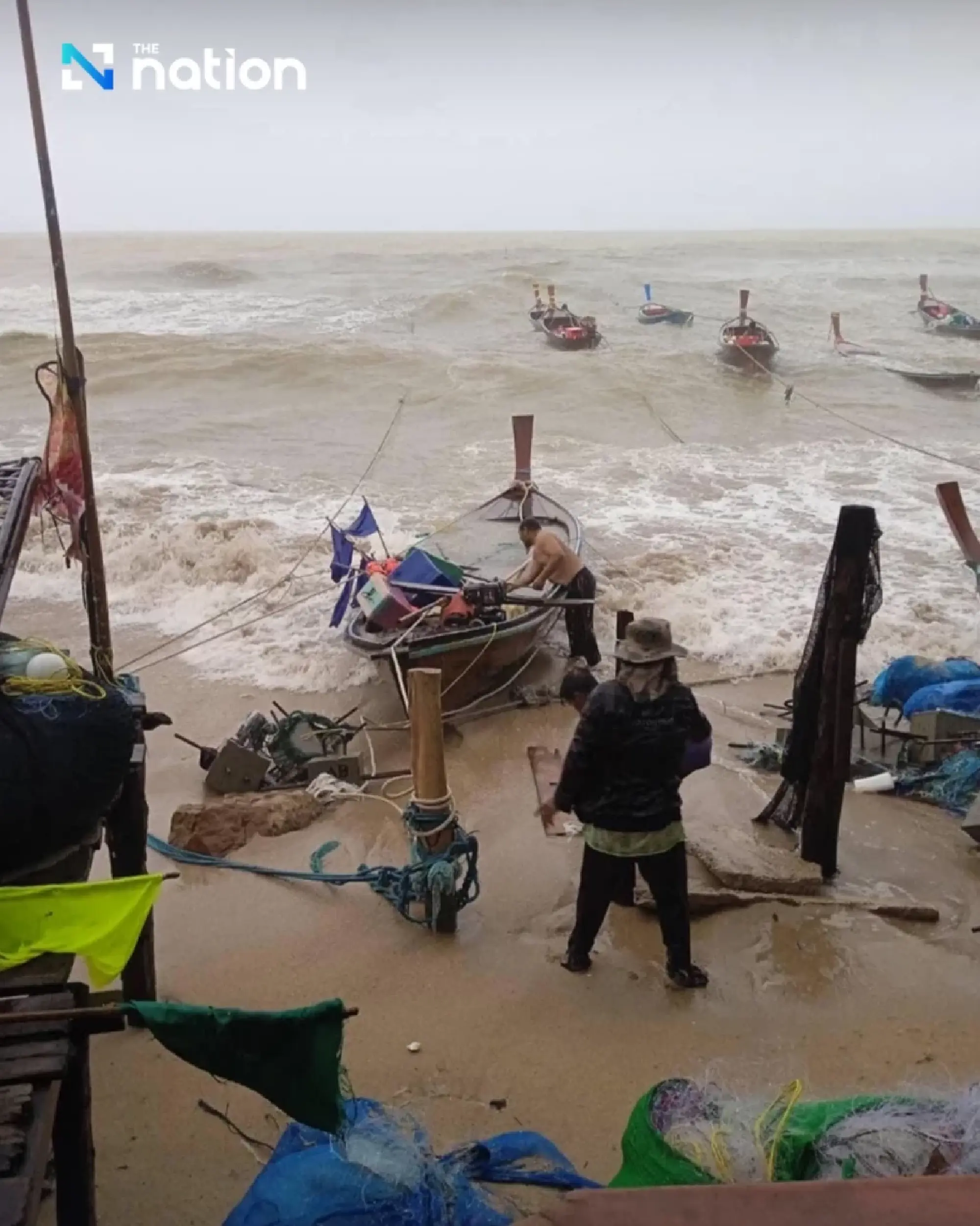 TMD warns of very heavy rain, flash floods and rough seas across Thailand