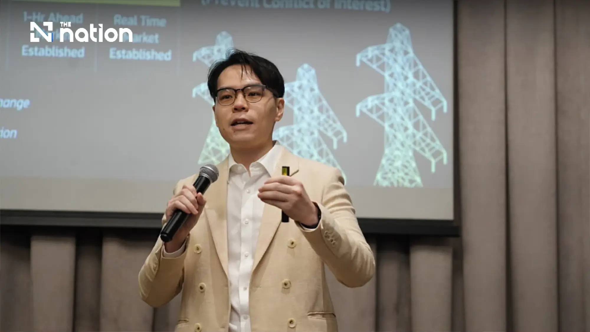 Thai Social Security Fund faces pension pressure as reform is urged