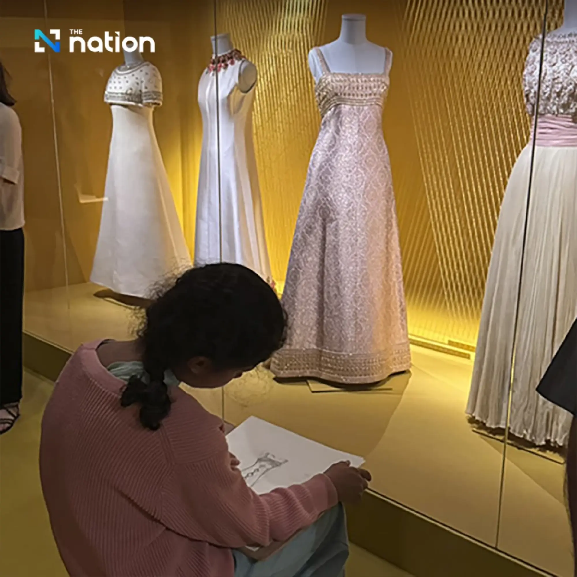 Parisian Fashion Circles Enraptured by Royal Thai Elegance as Major Exhibition Draws Crowds
