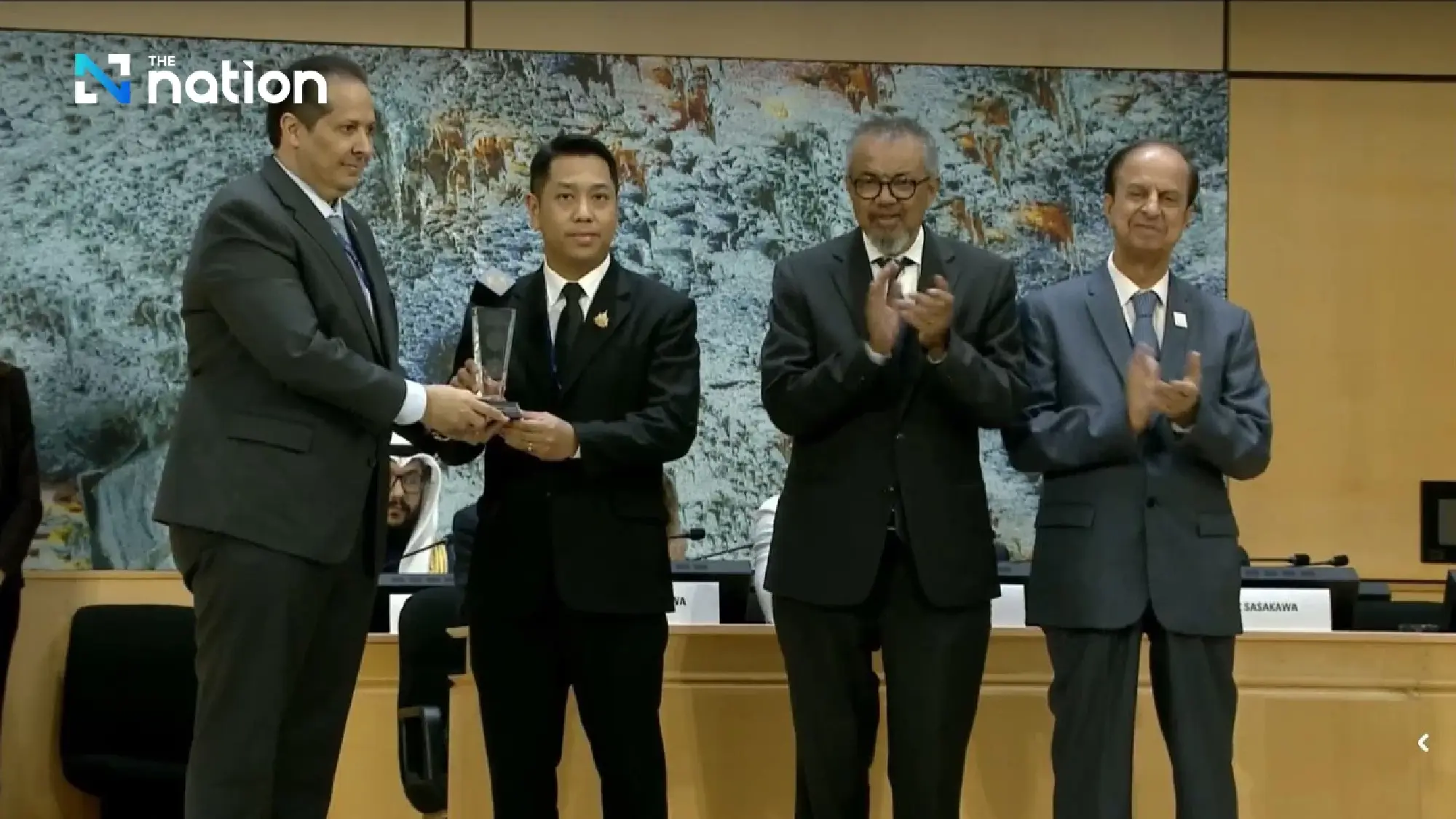 WHO honours Dr Worawit for humanitarian care on Thai-Myanmar border