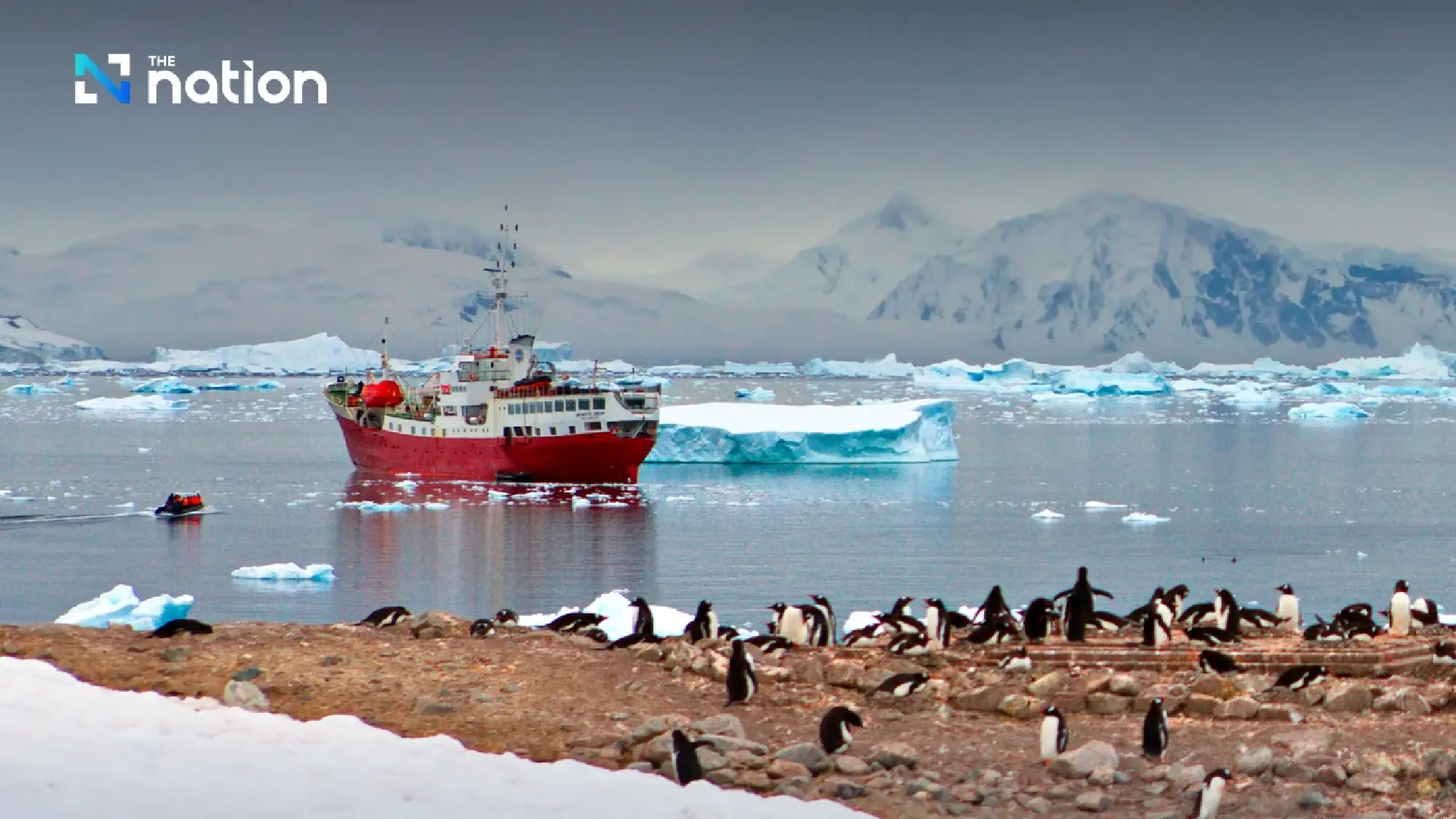 Last-chance tourism — Antarctica boom faces new disease fears