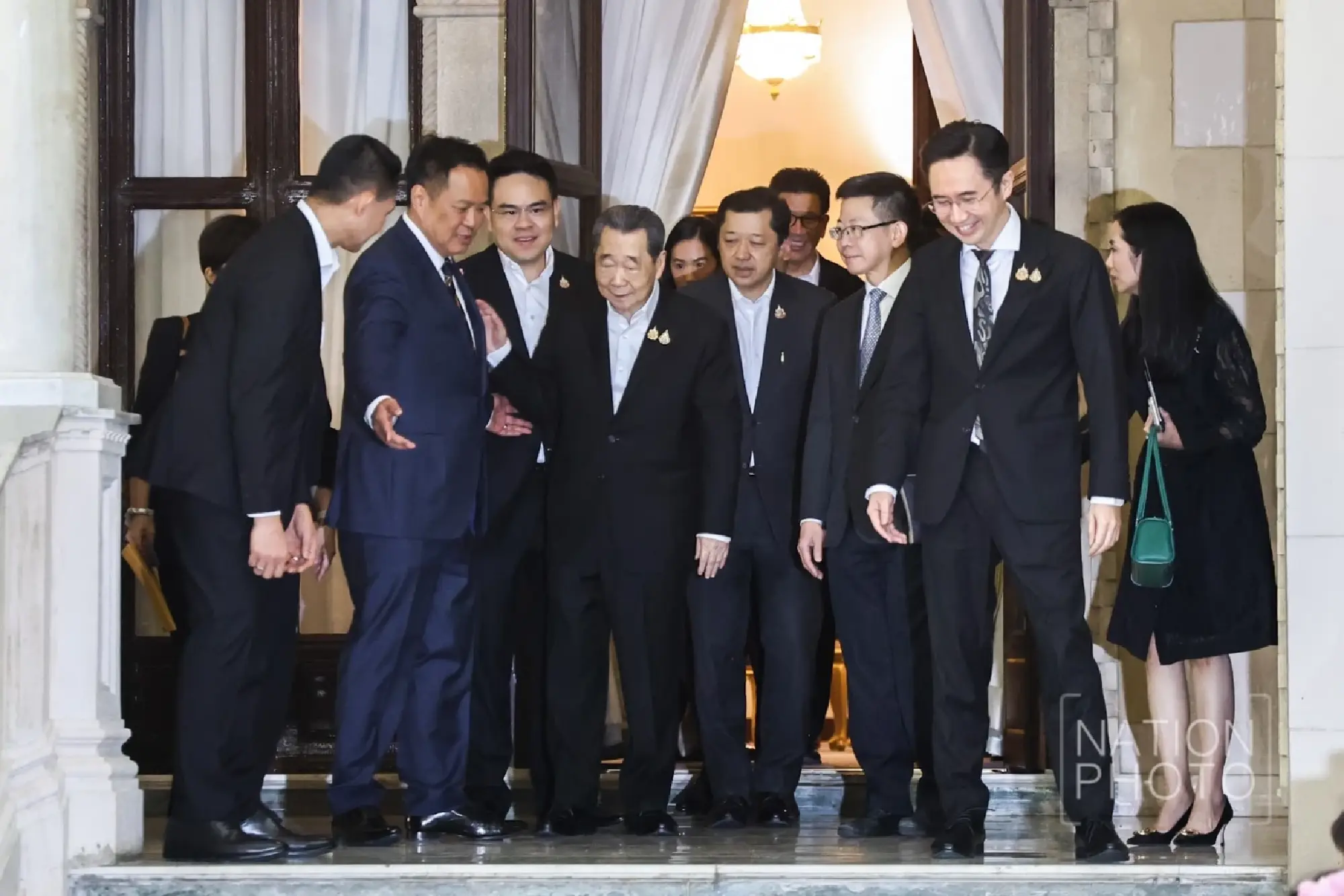 Suphachai urges Thailand to build AI Nation and tech hub