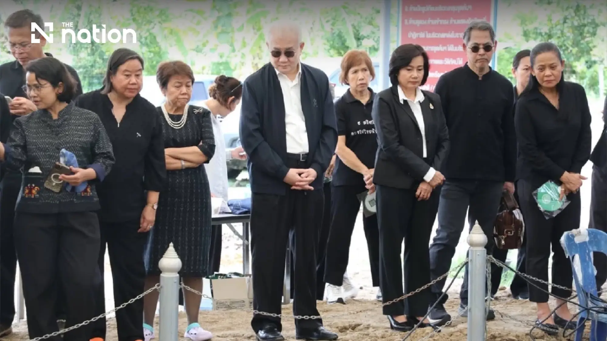 Gold, bronze drums and skeletons reveal ancient elite burial site in Phetchaburi