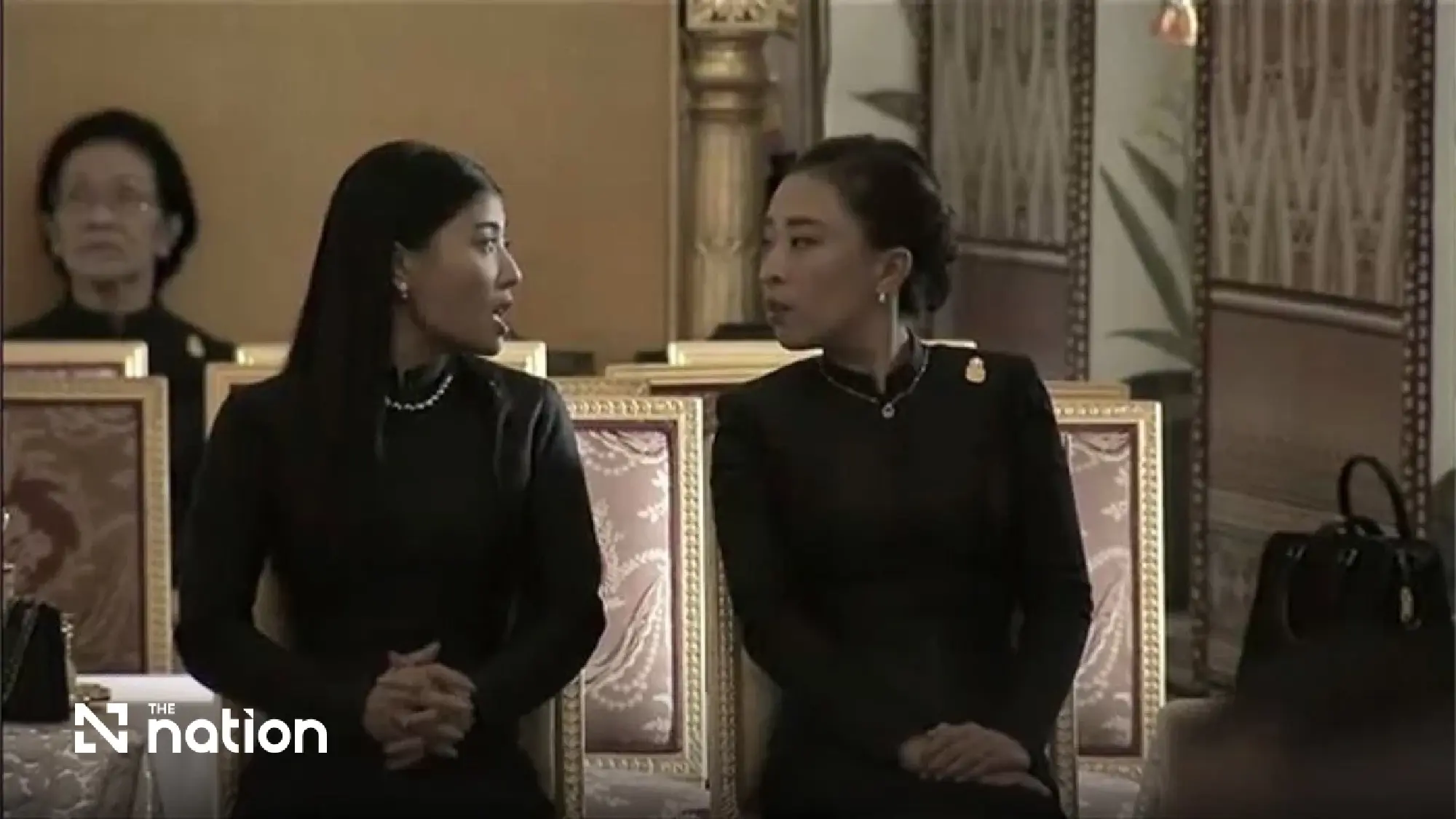 Princess Sirivannavari pays tribute to Princess Bajrakitiyabha