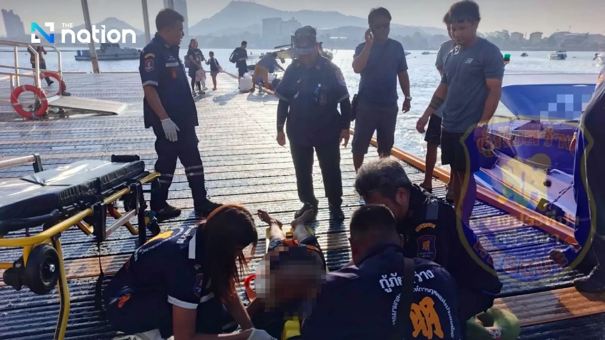 Speedboat hits large vessel off Chonburi, injuries reported