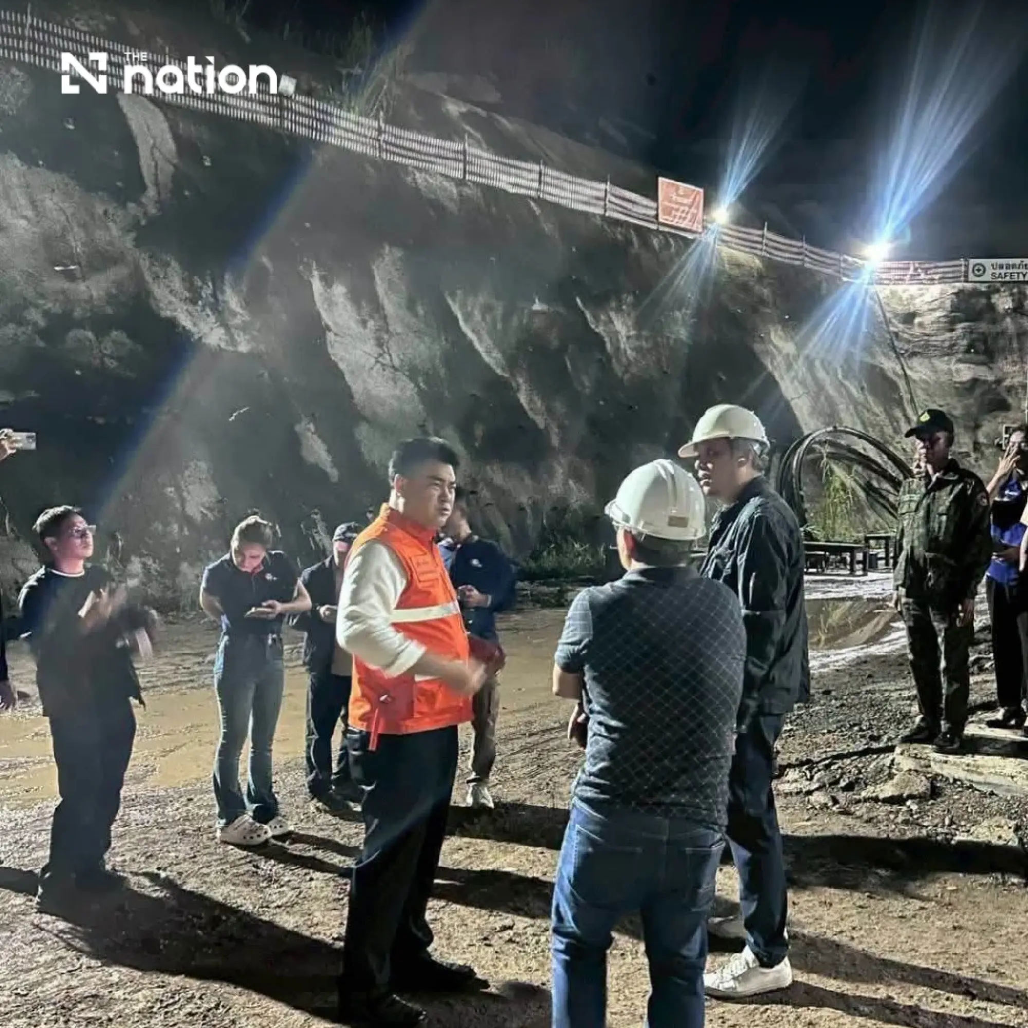 SRT offers condolences, halts Chiang Rai rail tunnel work after collapse kills two workers