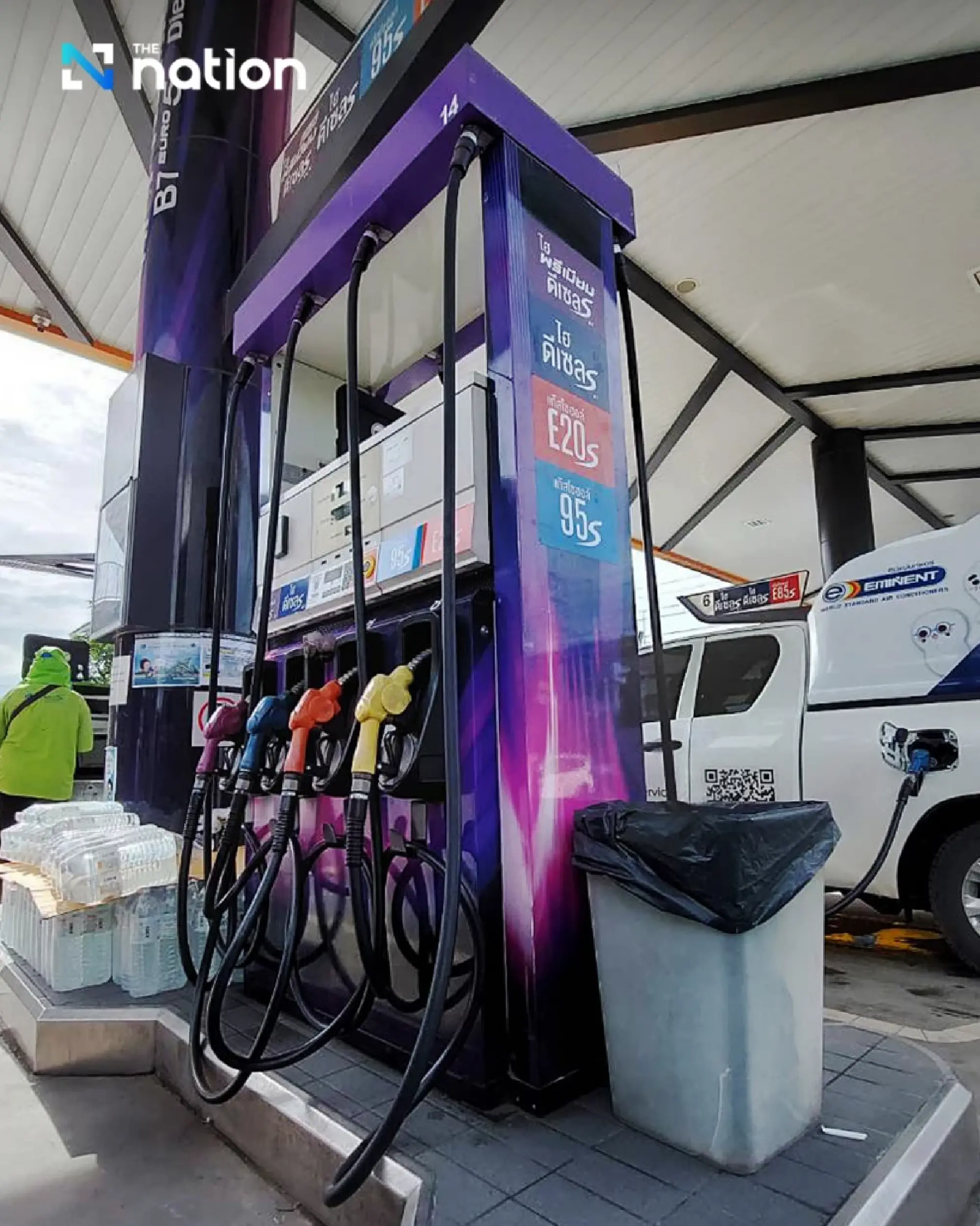 Diesel prices fall by up to 1 baht across Thailand