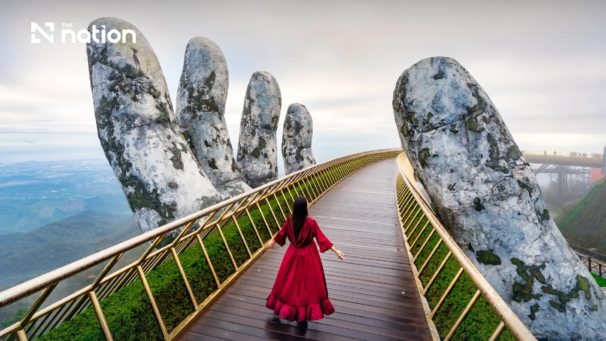 Vietnam tourism rise challenges Thailand and quality goals