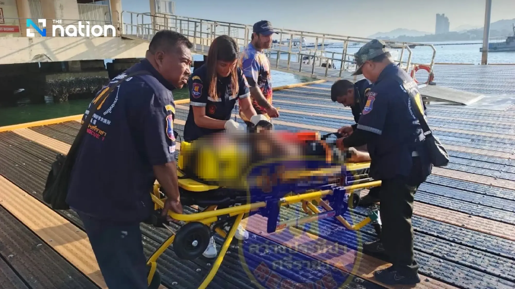 Speedboat hits large vessel off Chonburi, injuries reported