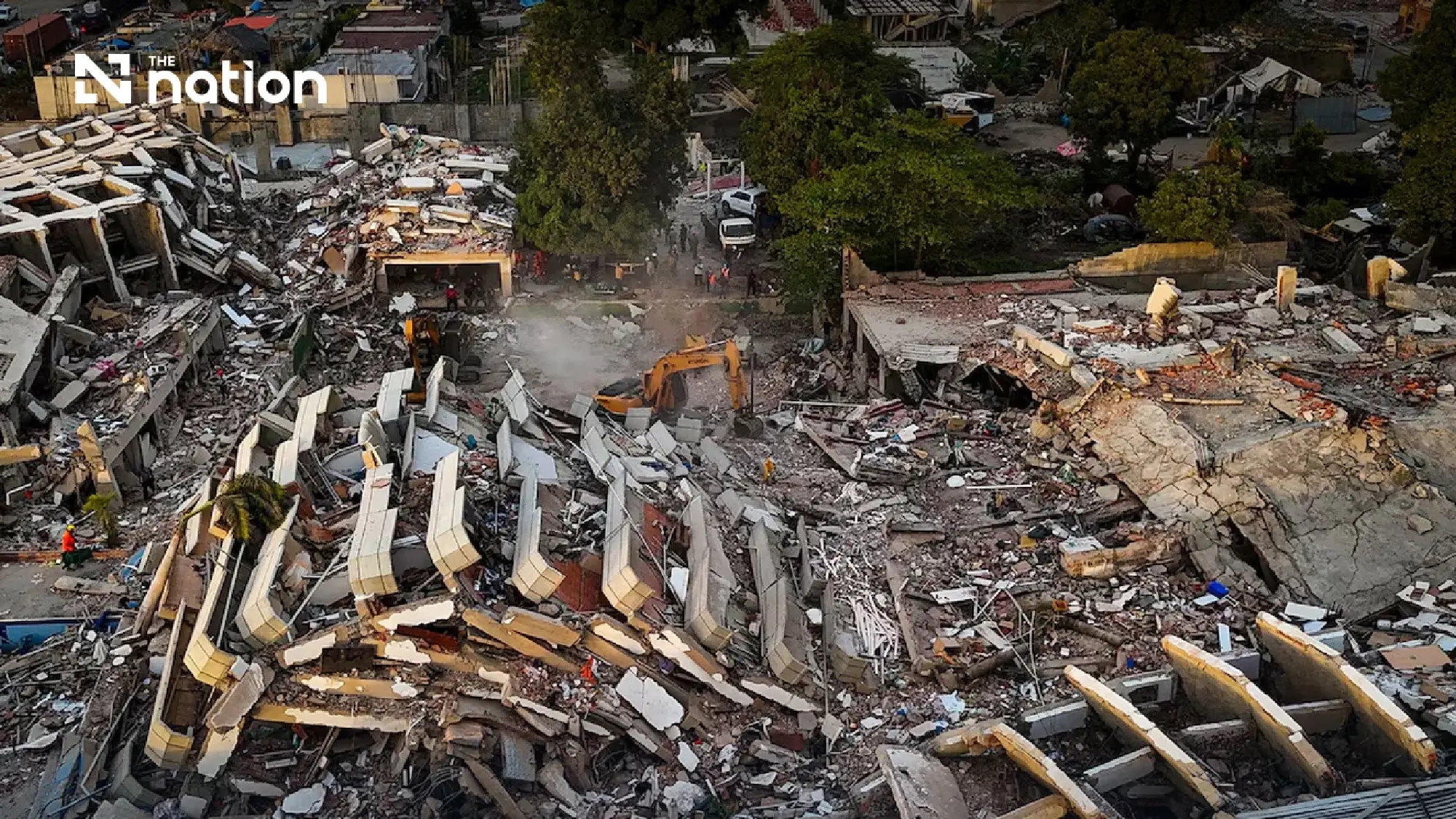 Survivors criticise slow aid as Venezuela quake rescues enter critical stage