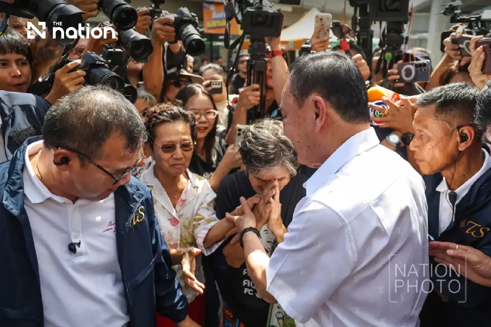 Thaksin sympathises with Thai government over debt burden