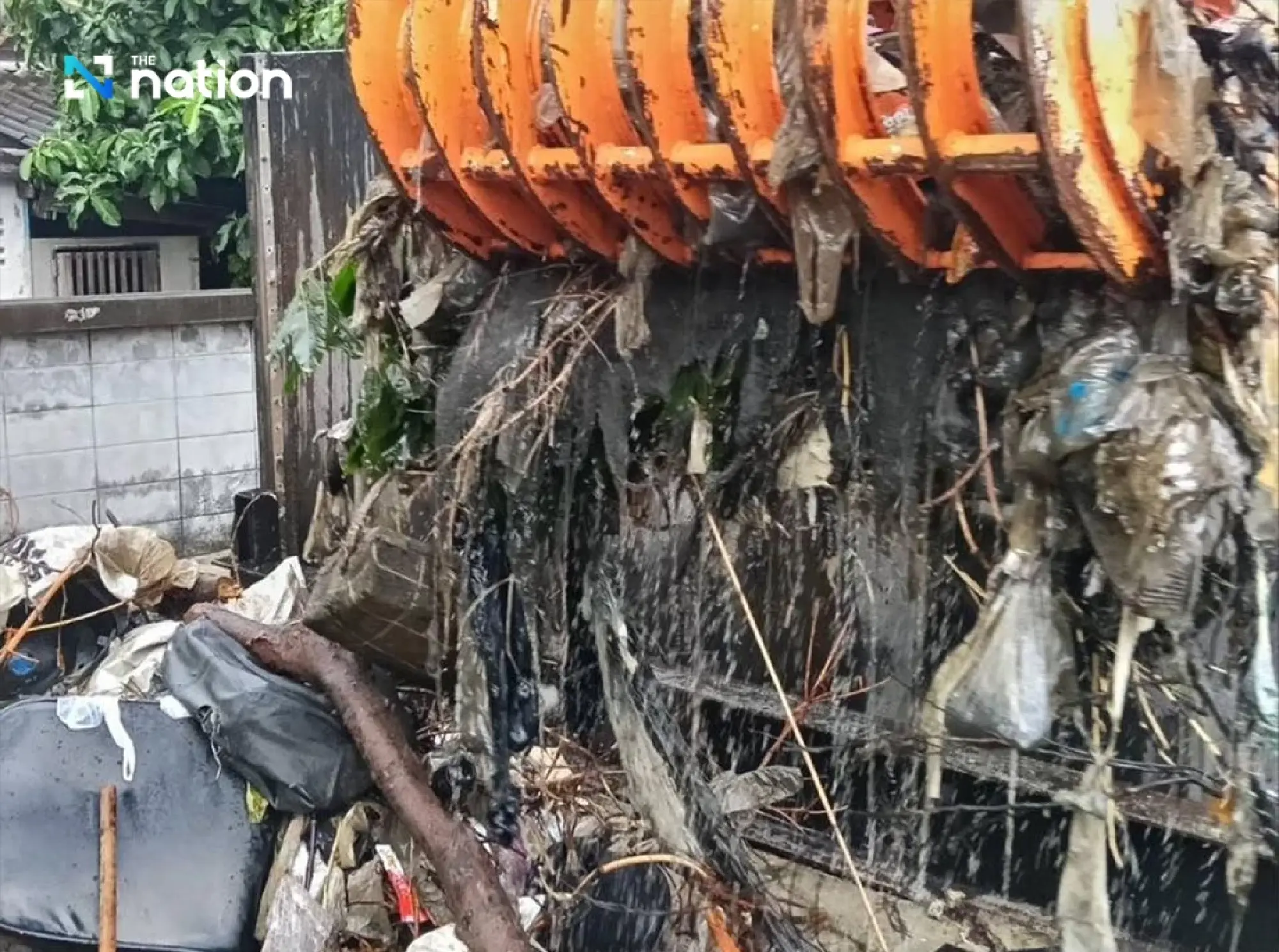 BMA blames Bangkok flooding on low-lying terrain, heavy rain and rubbish-clogged drains