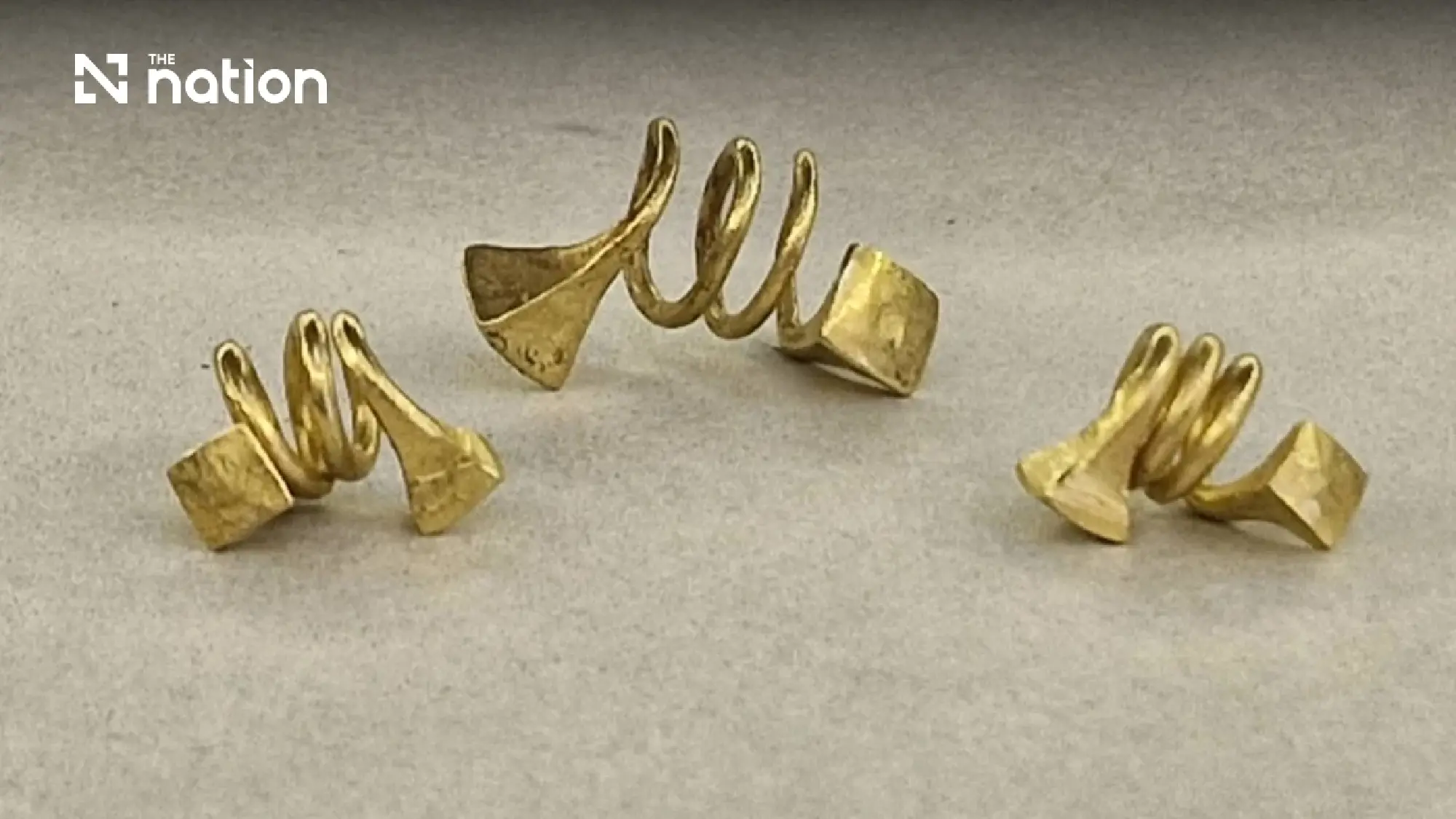 Gold, bronze drums and skeletons reveal ancient elite burial site in Phetchaburi