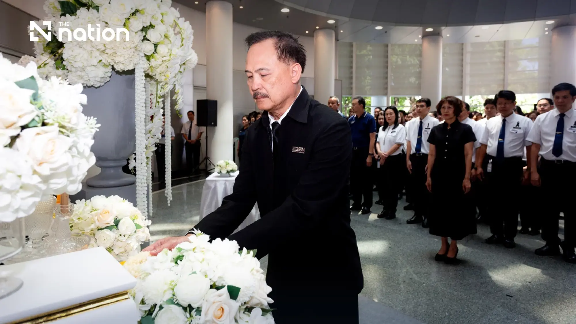 BEM executives and staff honour HRH Princess Bajrakitiyabha