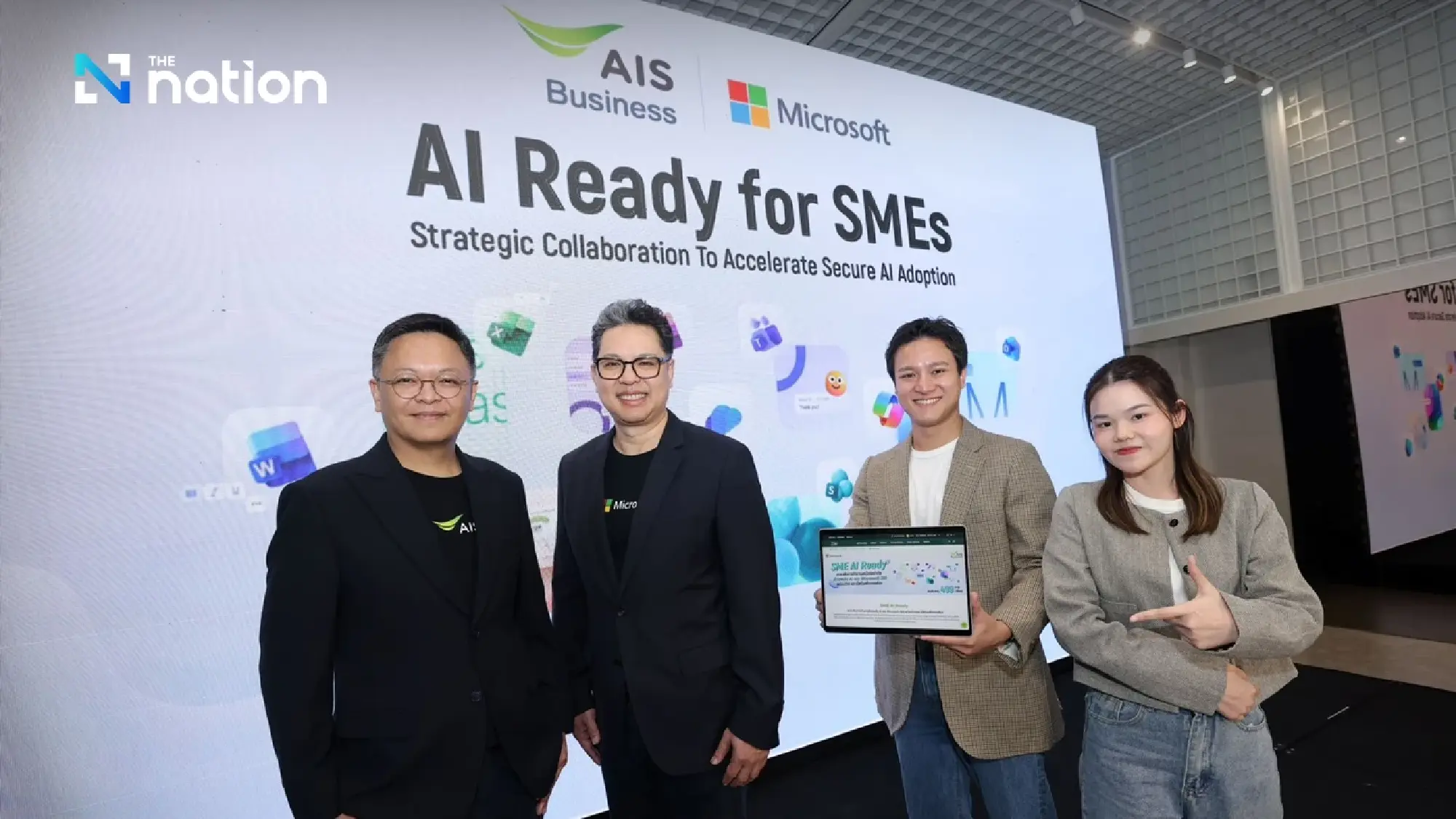 AIS Business and Microsoft launch “AI Ready for SMEs”