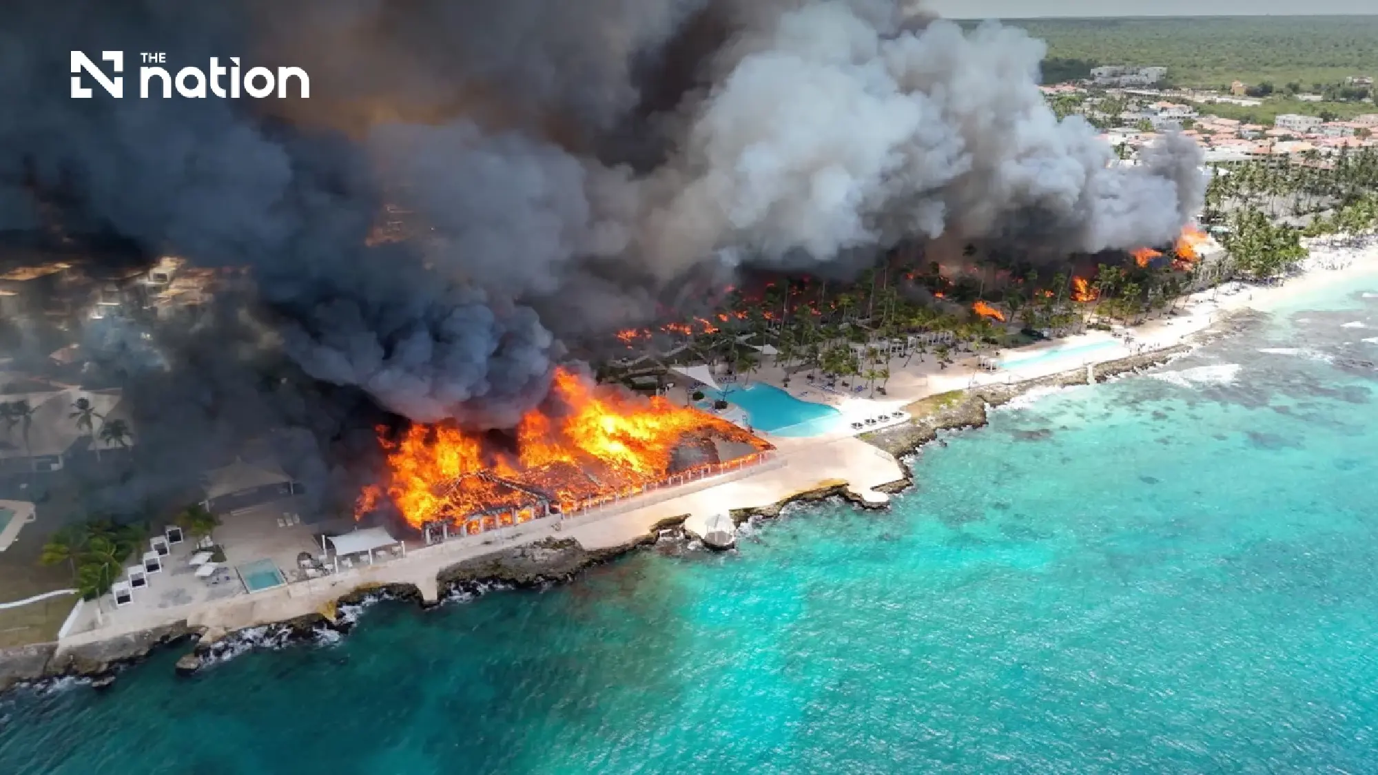 One killed as Dominican resort fire forces 1,700 out