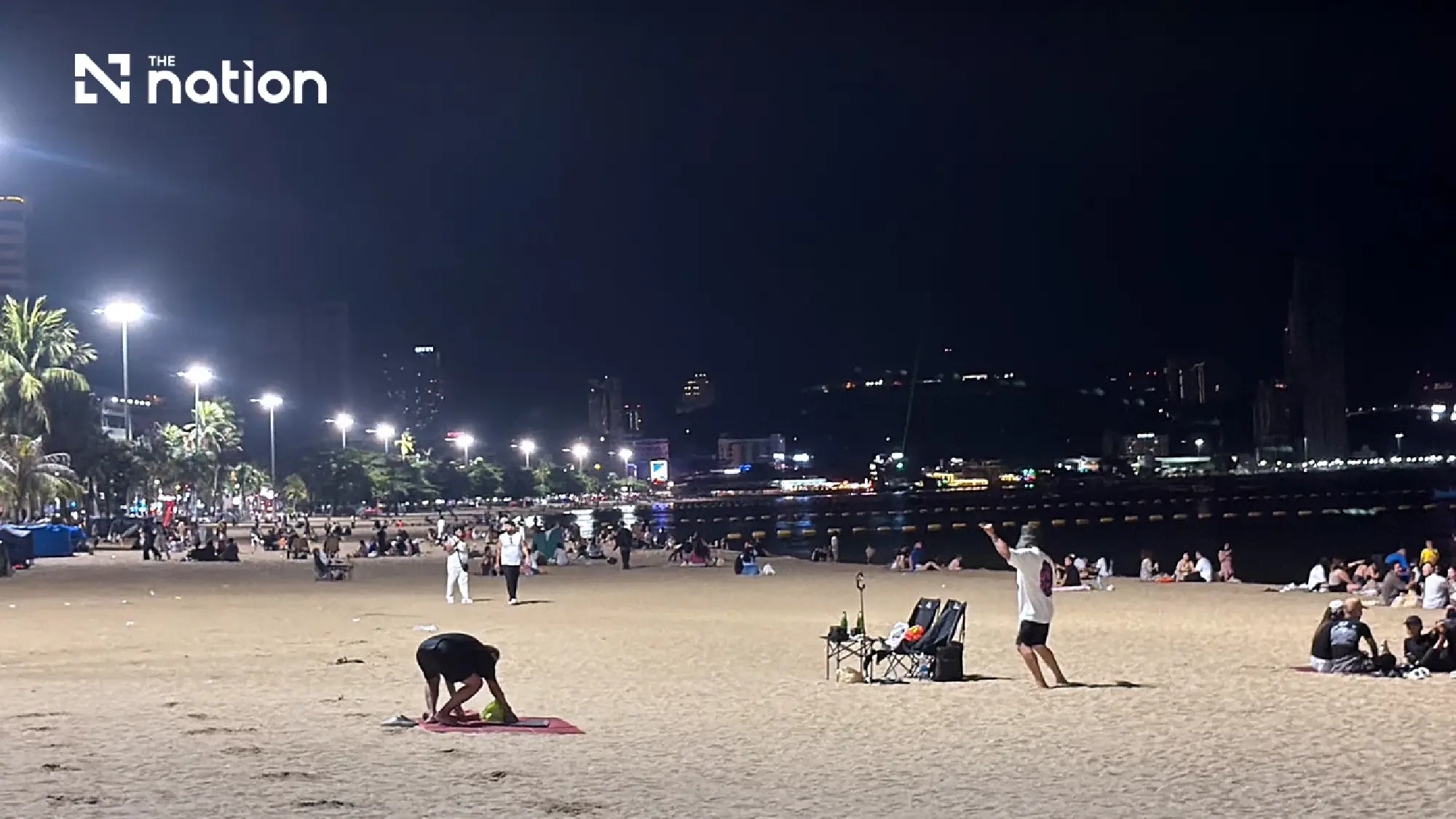 Homeless people seek shelter on Pattaya Beach, raising tourism image concerns