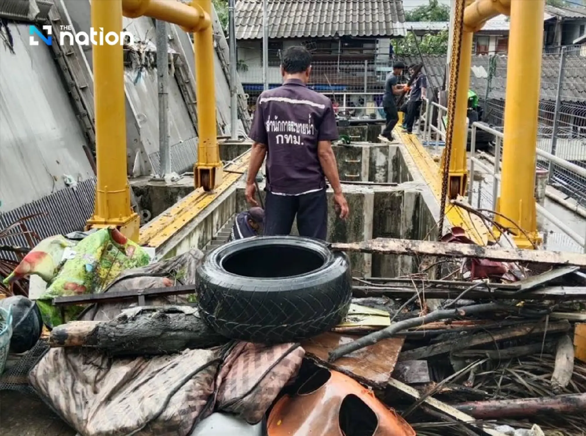 BMA blames Bangkok flooding on low-lying terrain, heavy rain and rubbish-clogged drains