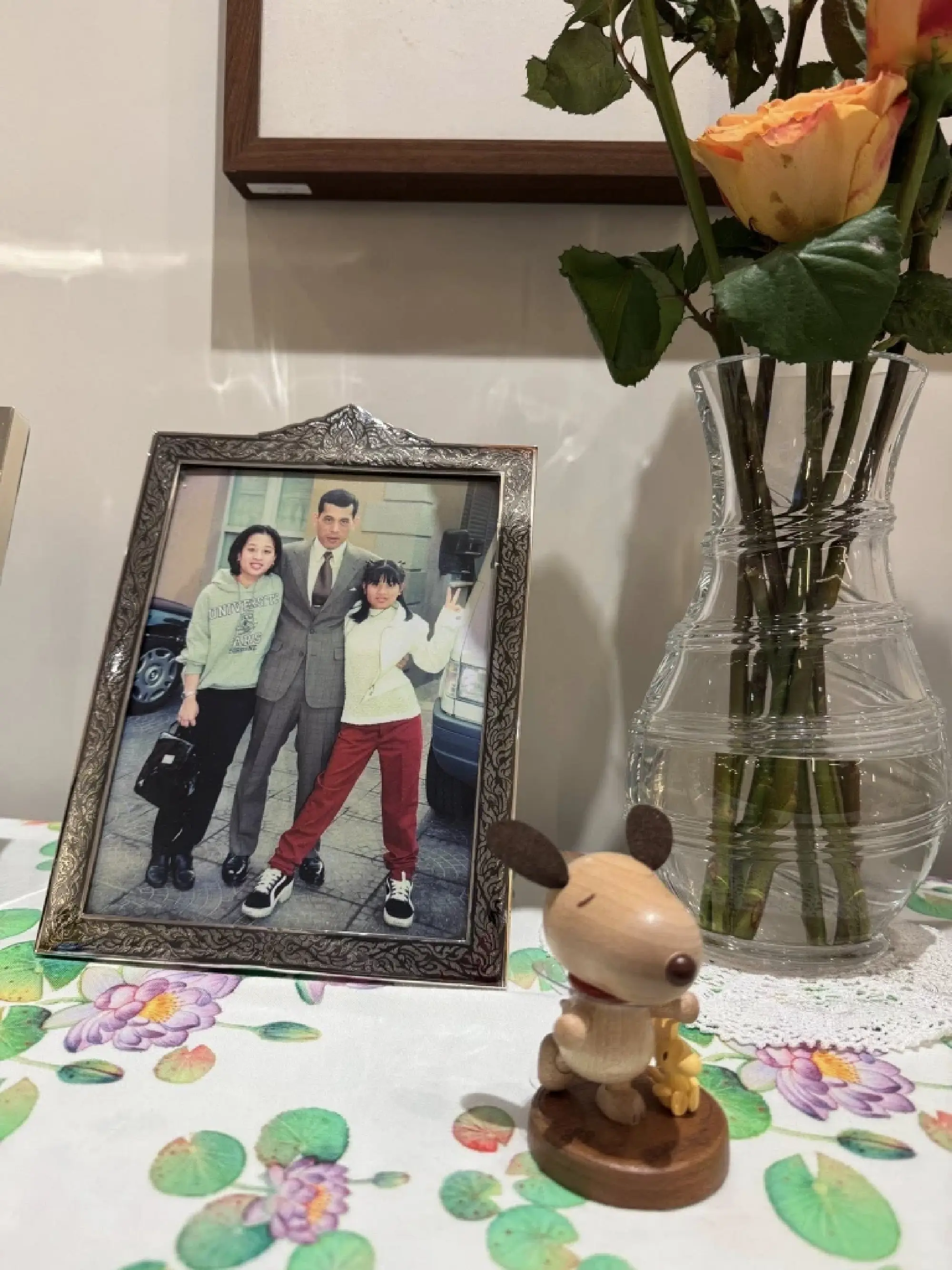 Princess Sirivannavari pays tribute to Princess Bajrakitiyabha