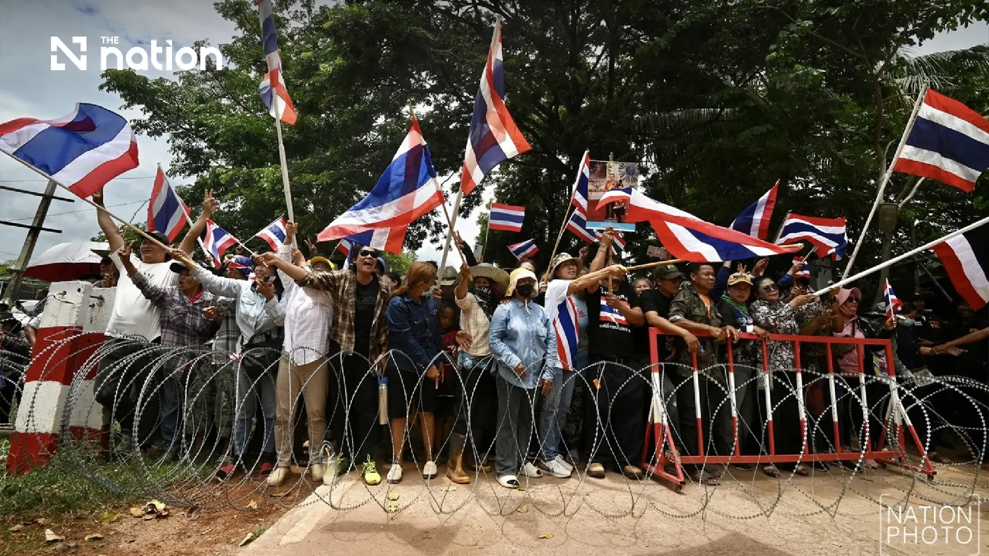Thai-Cambodian border stays shut amid political and military tensions