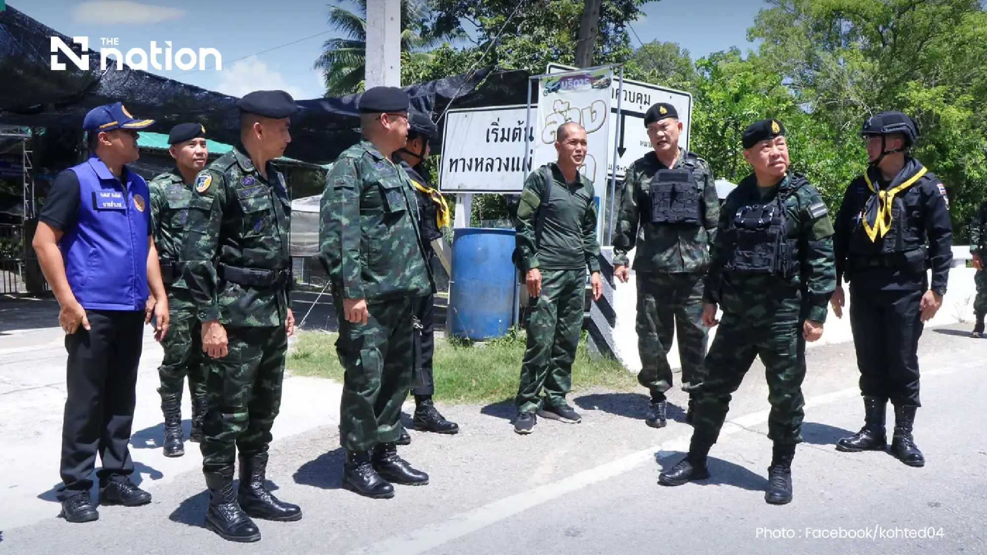 Army chief of staff orders manhunt after Narathiwat checkpoint attack kills five rangers