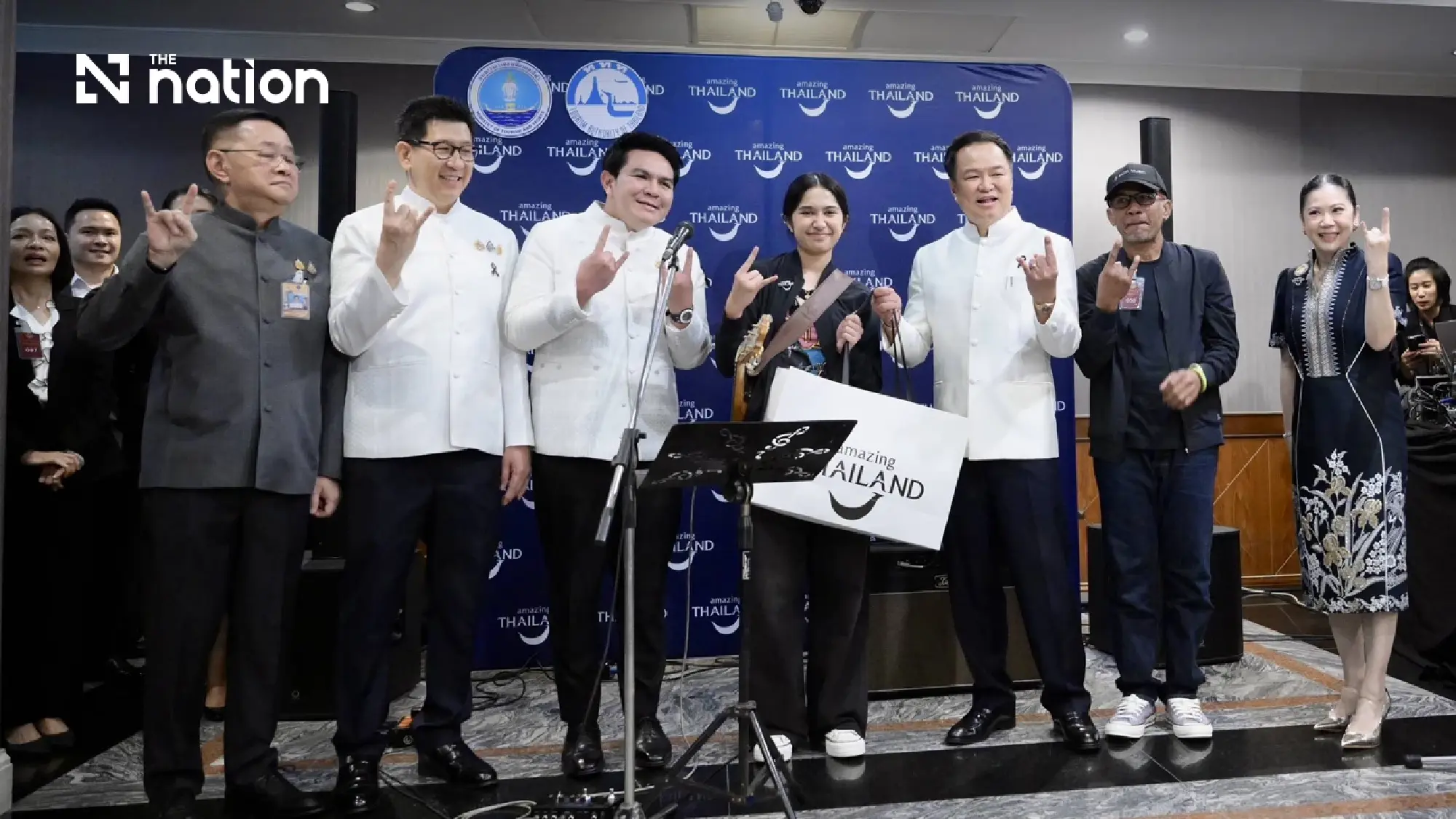 Nene Royal reaffirms Thai roots after Cambodian online claims