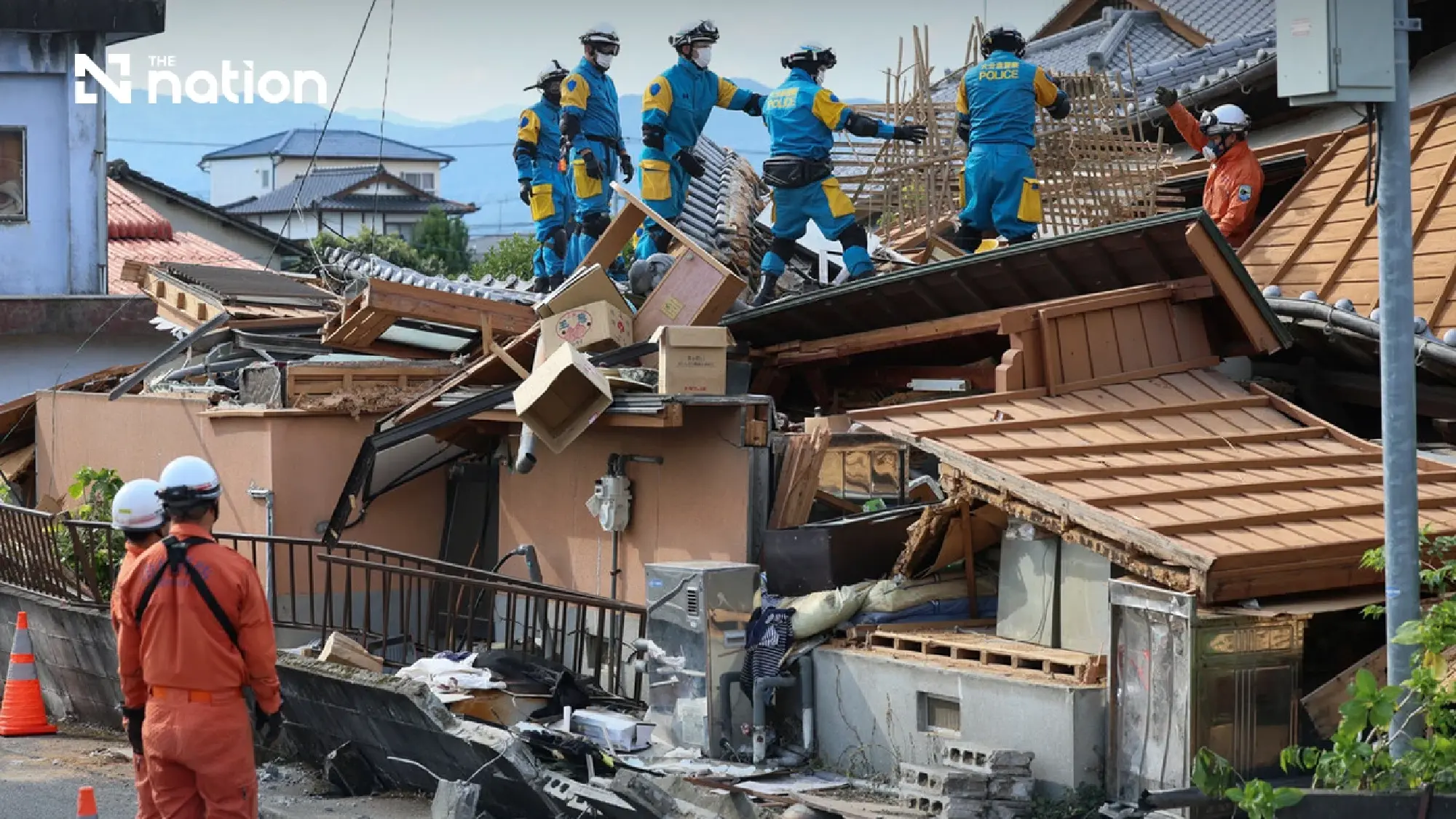 Kumamoto earthquake toll rises as shelters face intense heat