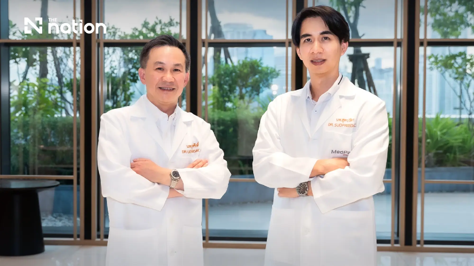 Dr Udomsak Bunworasate (Lic. No. 18733) and Dr Sudpreeda Chainitikun (Lic. No. 38553), both medical oncologists at MedPark Hospital