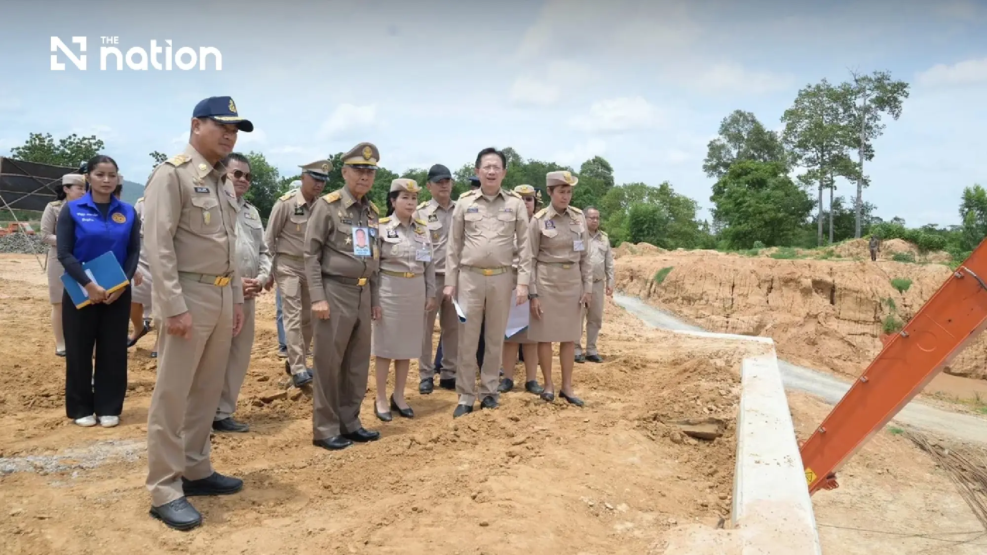 Privy councillor tracks progress on Sa Kaeo royal water schemes