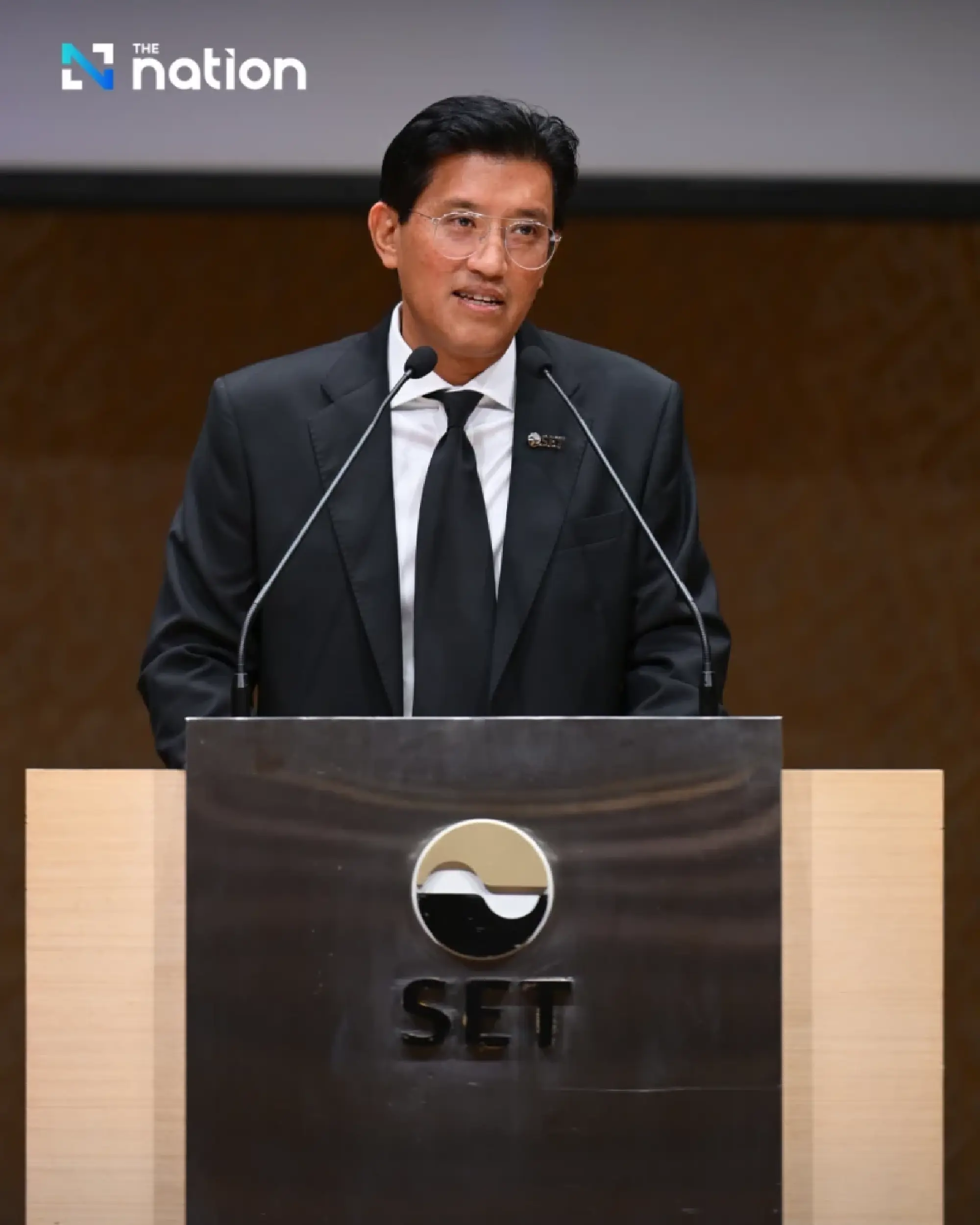 Asadej Kongsiri
