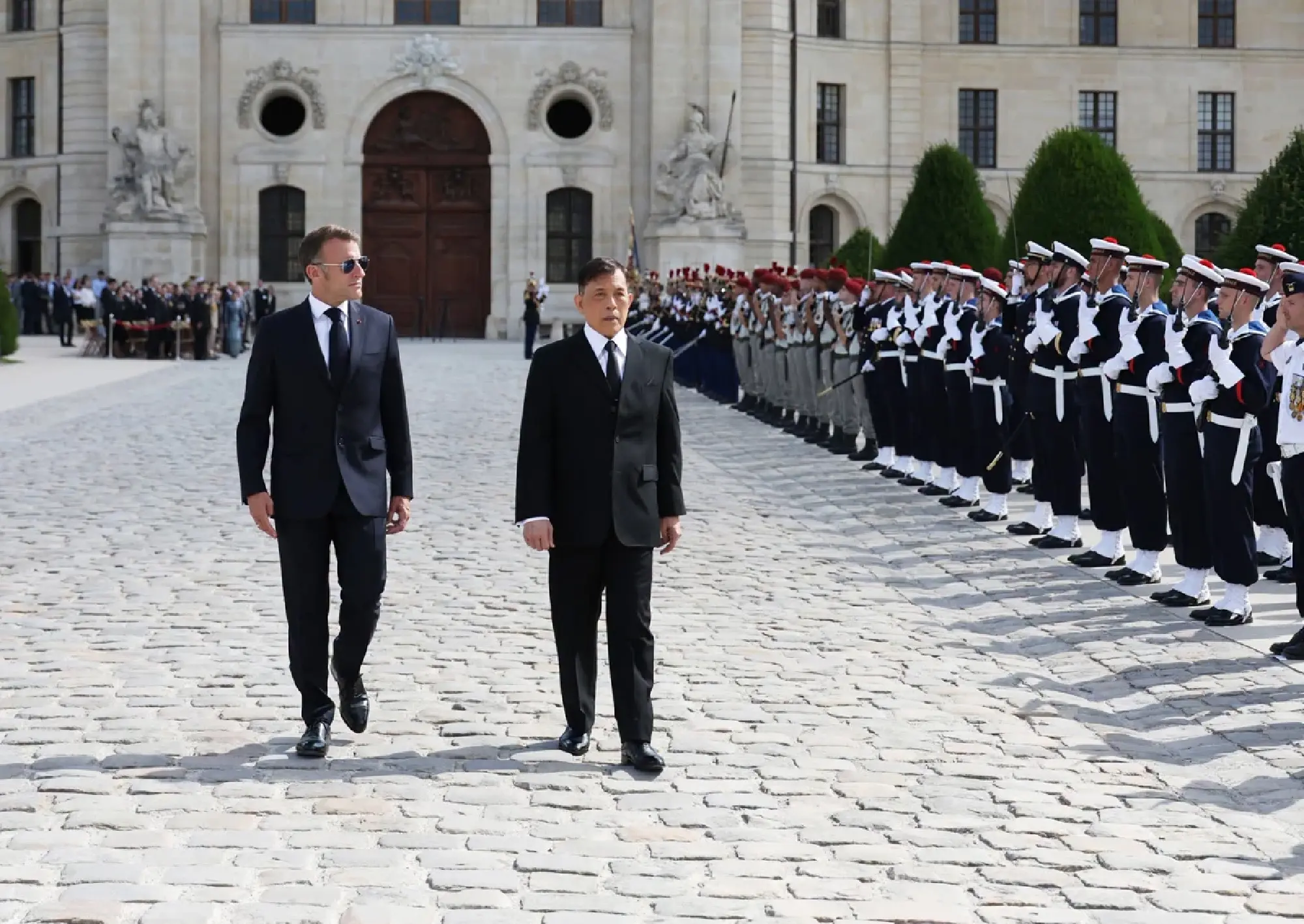 Thailand and France mark 170 years with royal visit to Paris 