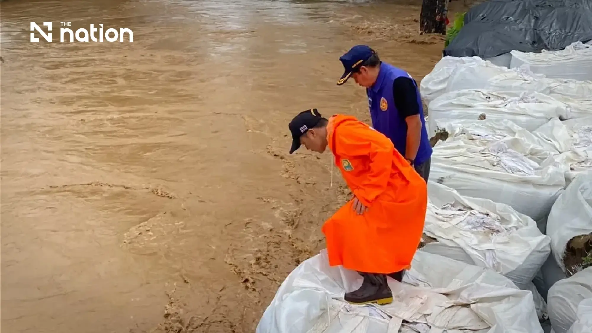 Sai River nears critical level after overnight rain in Chiang Rai