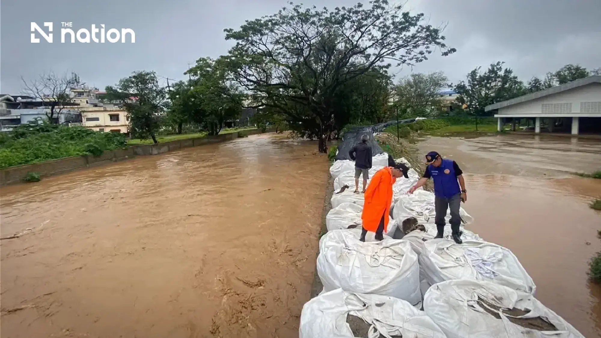 Sai River nears critical level after overnight rain in Chiang Rai
