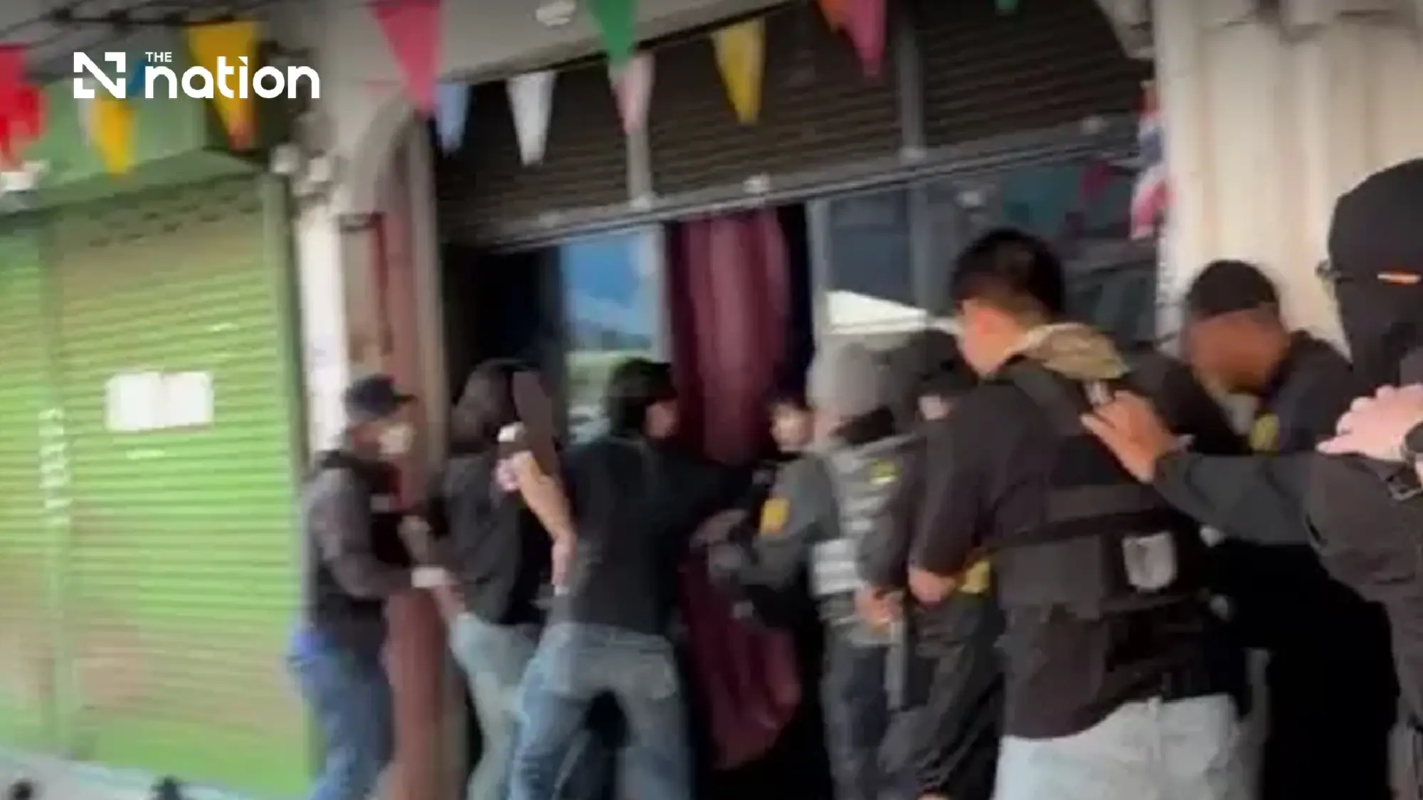 Police raid secret Huai Khwang pub disguised as game shop, find drugs and no fire exit