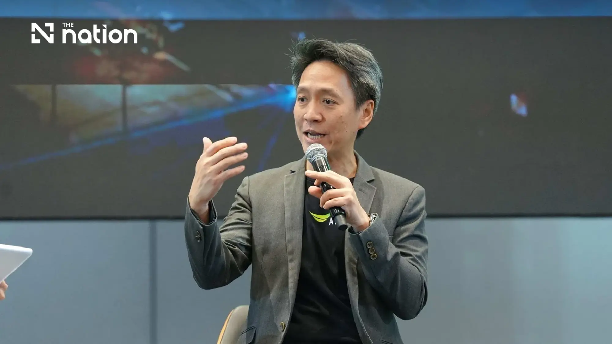 Pratthana Leelapanang, chief executive officer of AIS