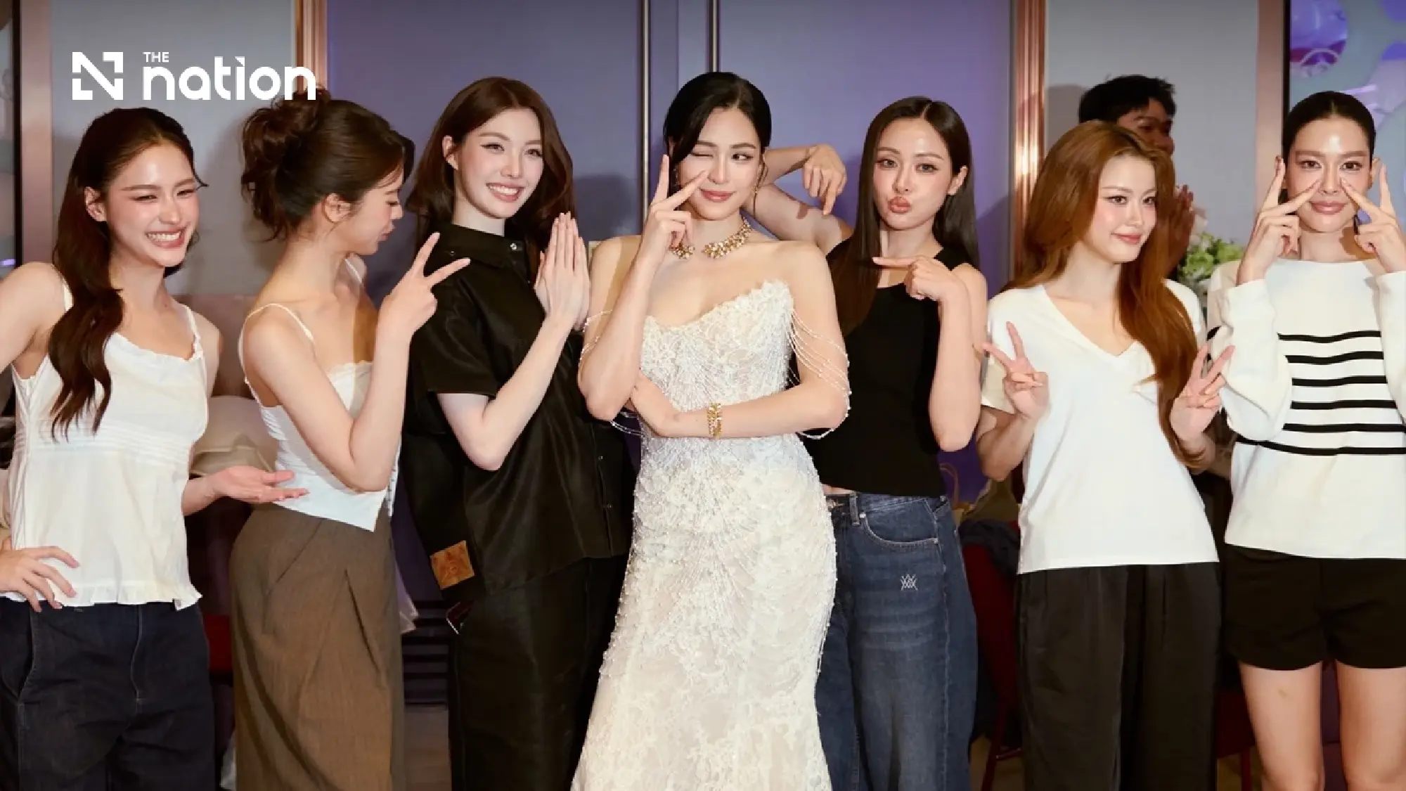 Lingling Kwong wins both global and Thai beauty titles in 2026