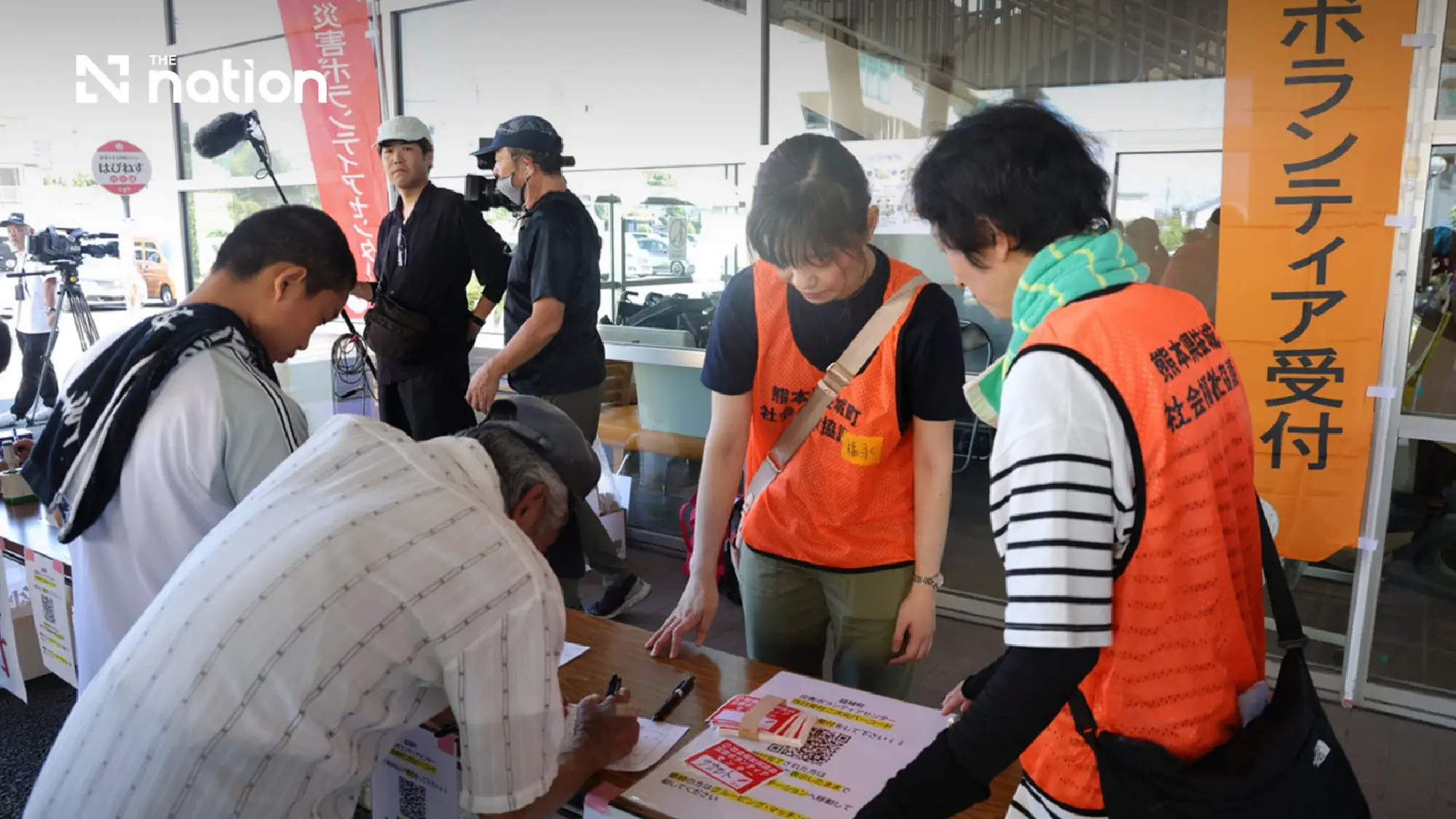 Severe heat, water cuts deepen hardship in quake-hit Kumamoto