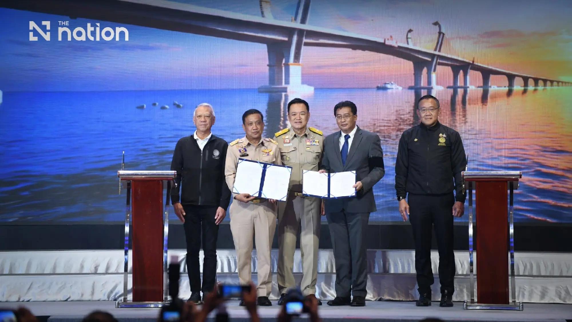 Thailand signs contracts for two major southern bridge projects