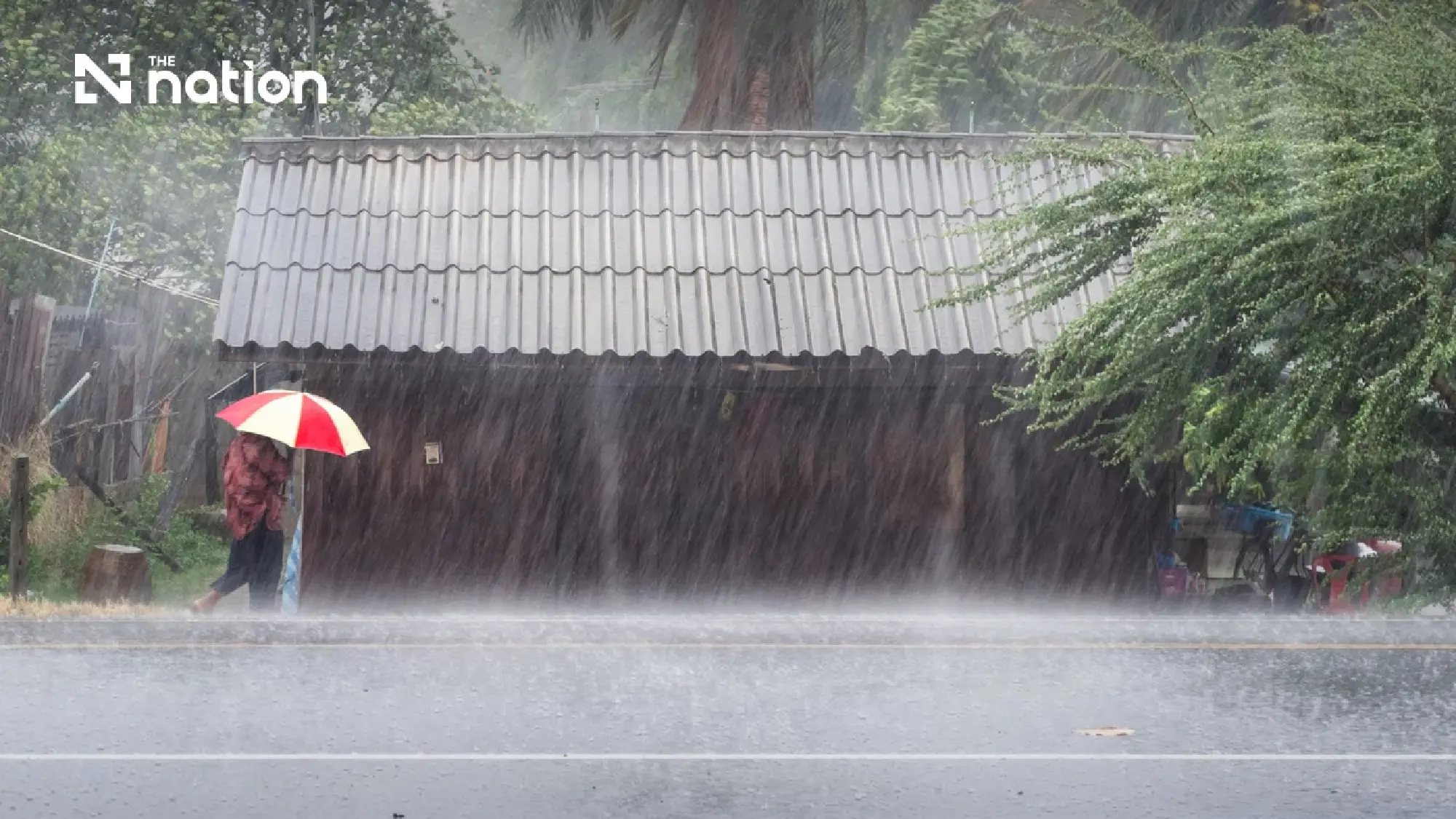 Heavy rain forecast in 15 provinces, Bangkok storms later